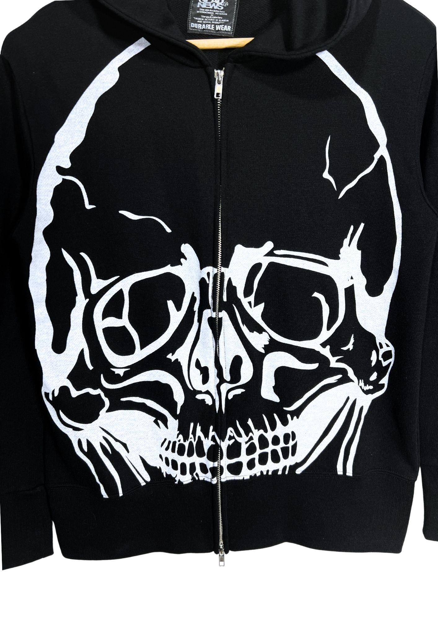 2000s GLAD NEWS 'Batwings Skull' Zip Up Hoodie (Ladies M)
