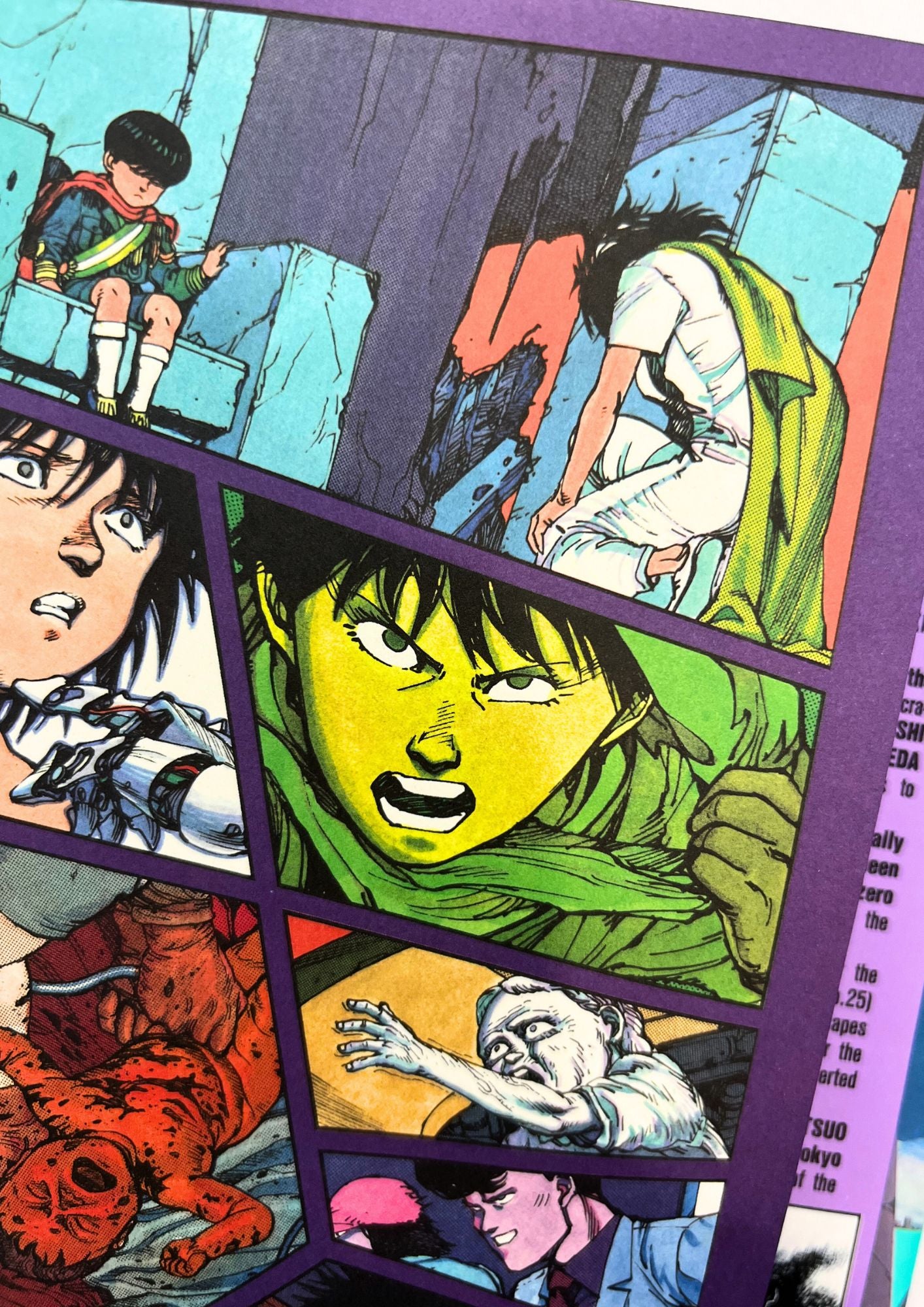 1999 Vintage AKIRA Official Young Magazine Vol.4 Manga Cover T-shirt / 1987 AKIRA Japanese Manga Vol. 4 1st Printing Issued Set