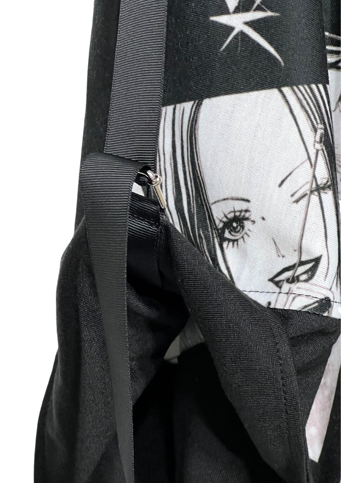 2020 NANA x KINGLYMASK Black Stones Cutsew
