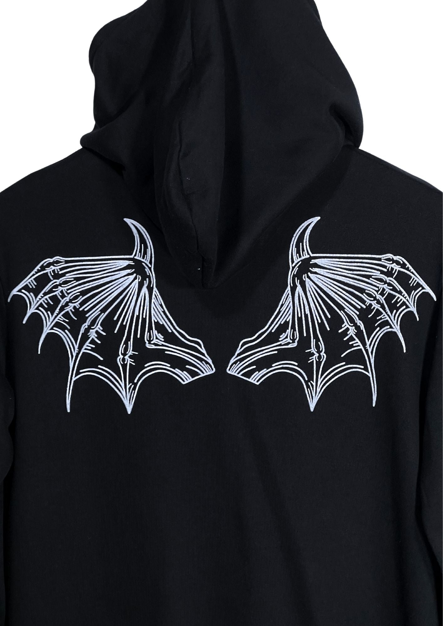 2000s GLAD NEWS 'Batwings Skull' Zip Up Hoodie (Ladies M)
