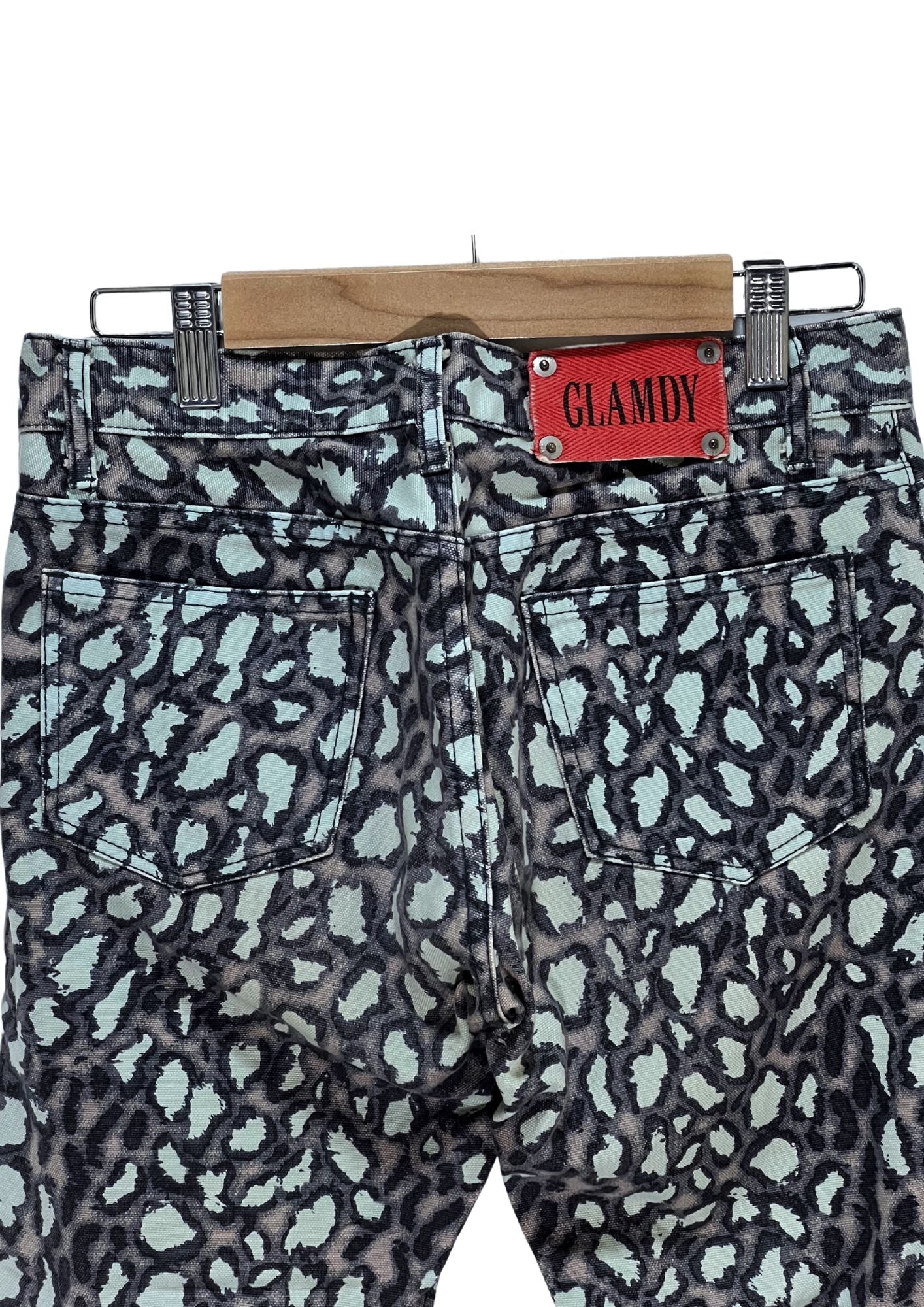 2000s GLAMDY Animal Camo 3/4 Pants (26')