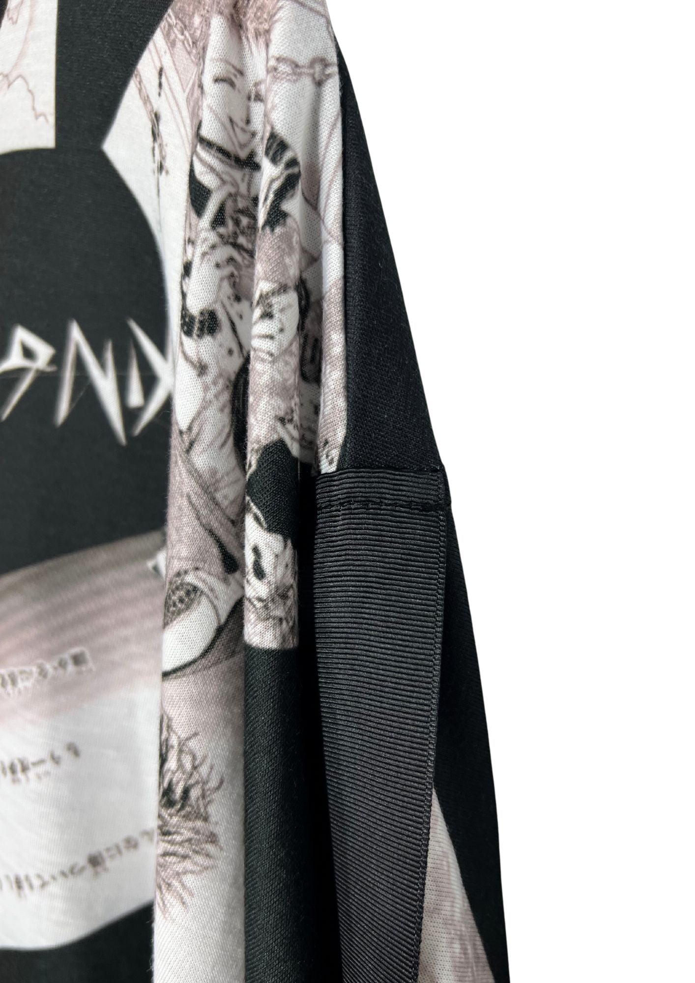 2020 NANA x KINGLYMASK Black Stones Cutsew