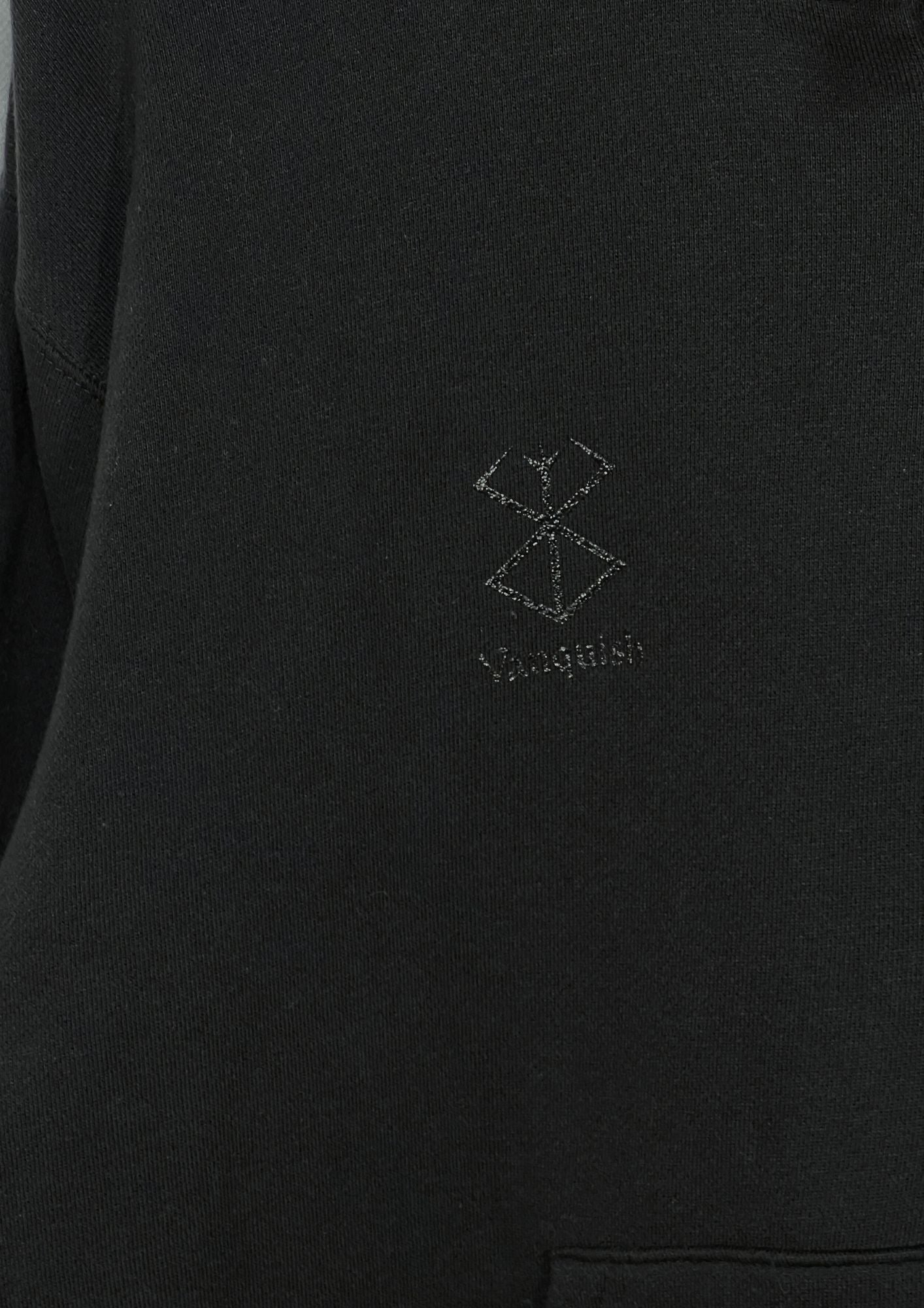 2021 Berserk x VANQUISH 'Guts Insane Warrior' Tokyo Berserk Exhibition Limited Zip Up Hoodie (M-L)