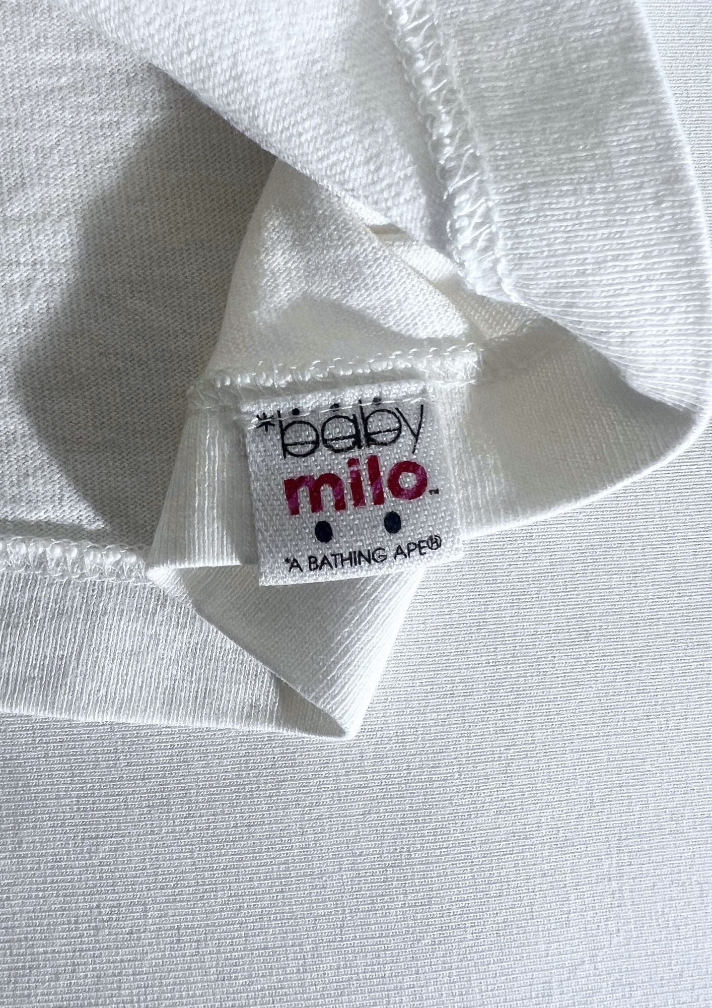 Hello Kitty x A Bathing Ape Baby Milo Vintage T-shirt