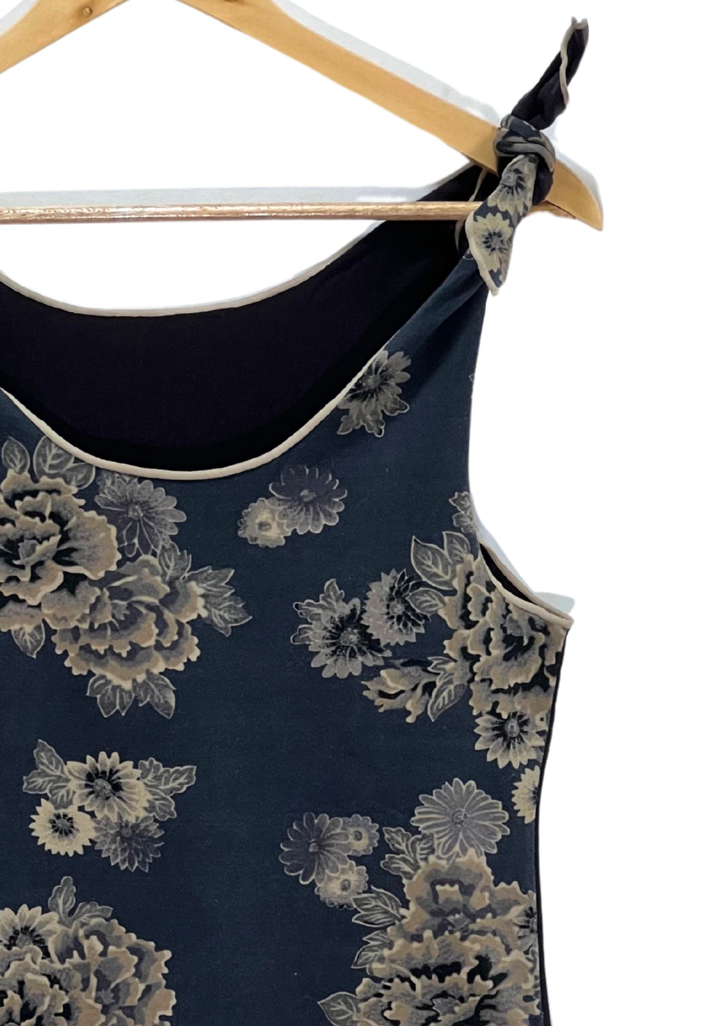 2000s GLAMDY 'Flower' Tie-Up Tank Top (Ladies M)