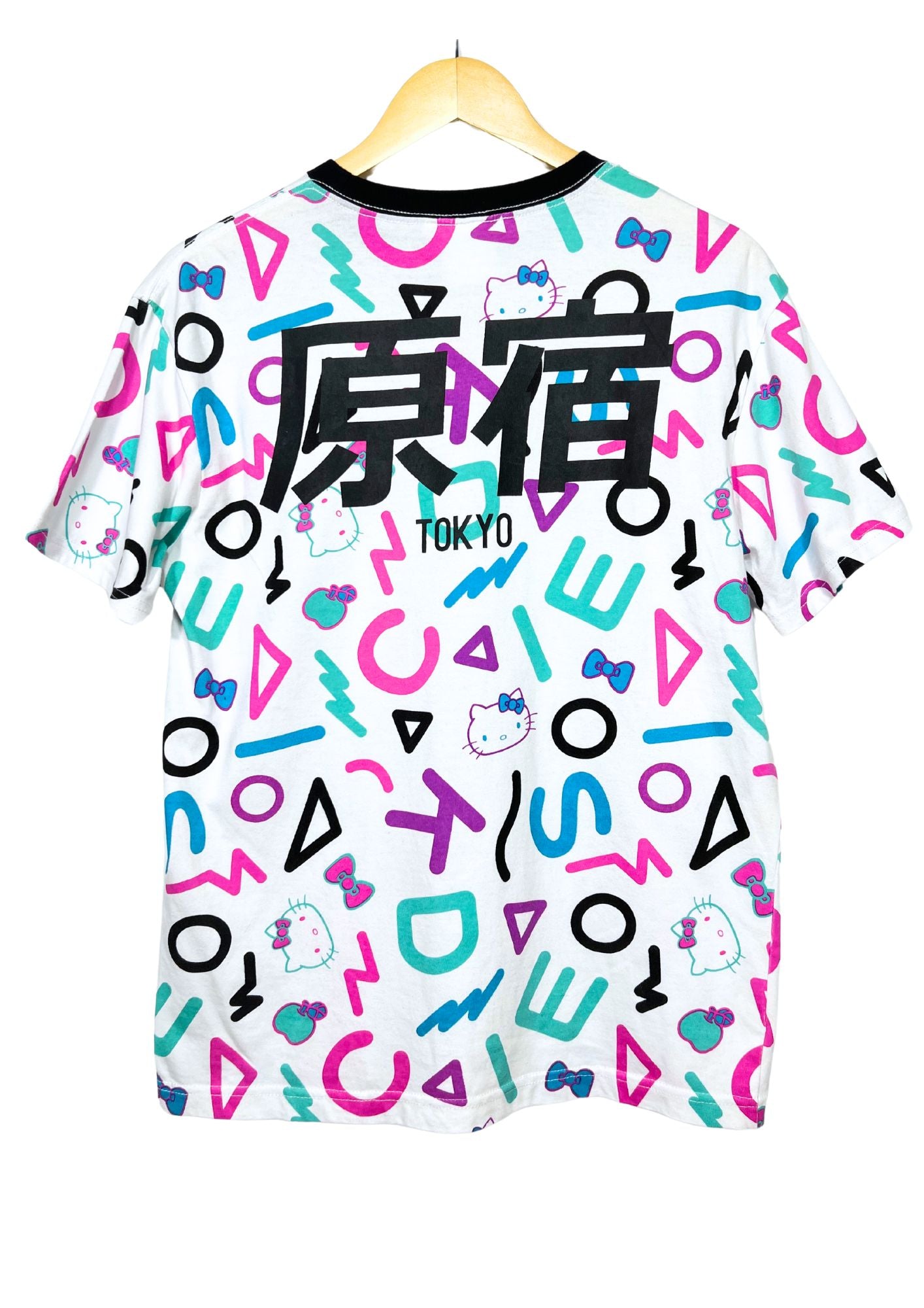 2019 Hello Kitty x Dickies 'Harajuku Kanji' T-shirt (XS)