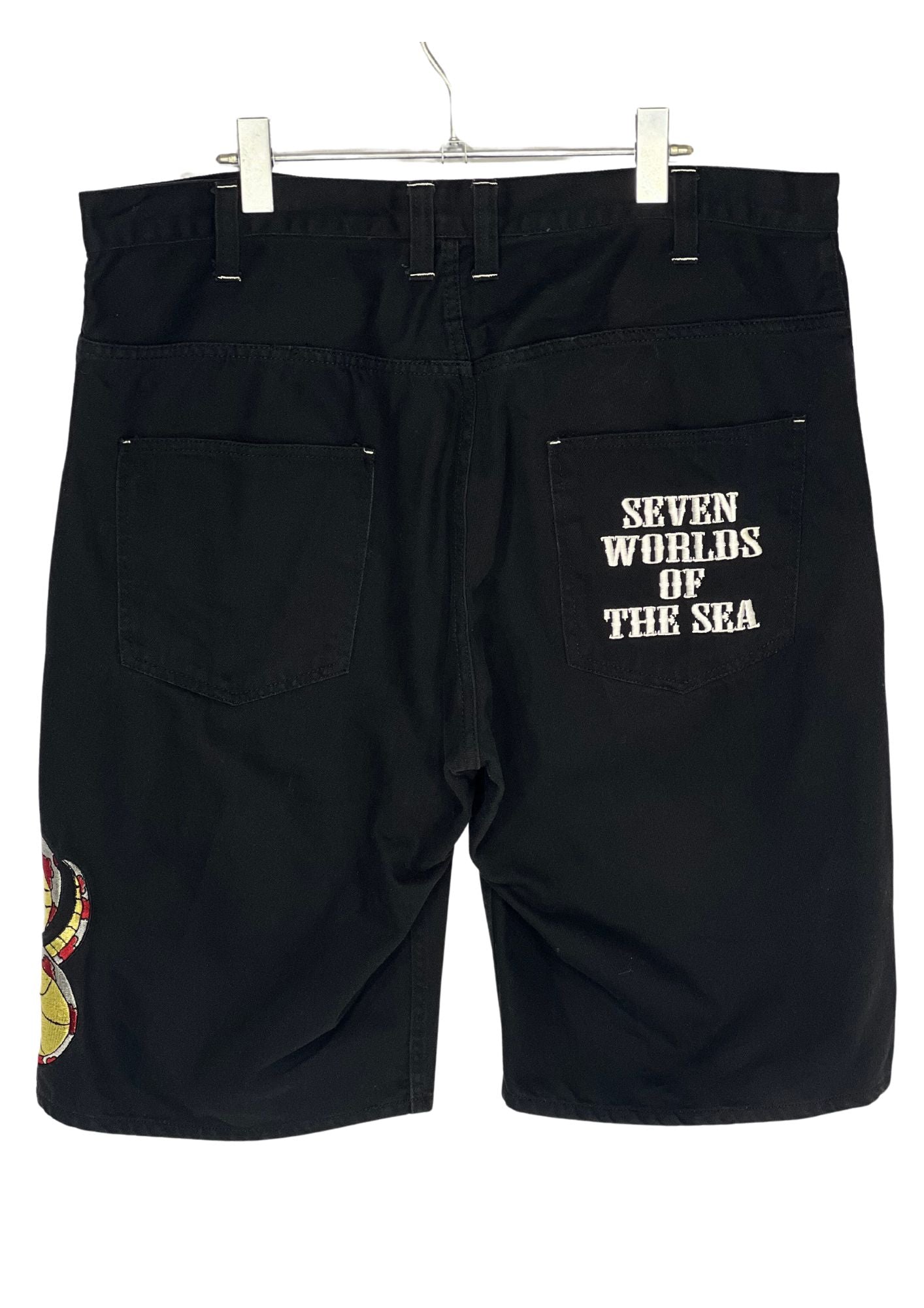 One Piece x Boa Hancock Embroidered Half Jeans