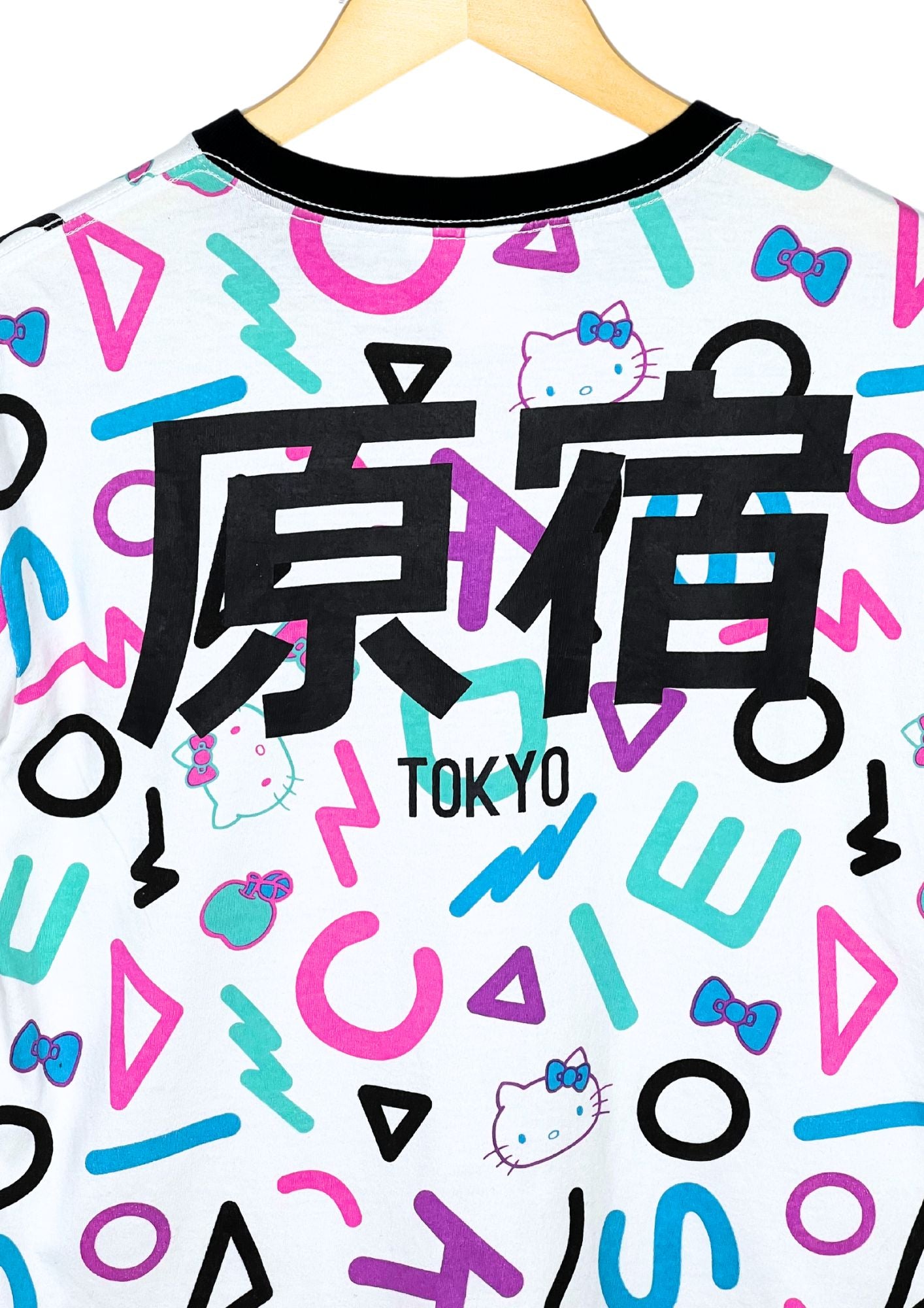 2019 Hello Kitty x Dickies 'Harajuku Kanji' T-shirt (XS)