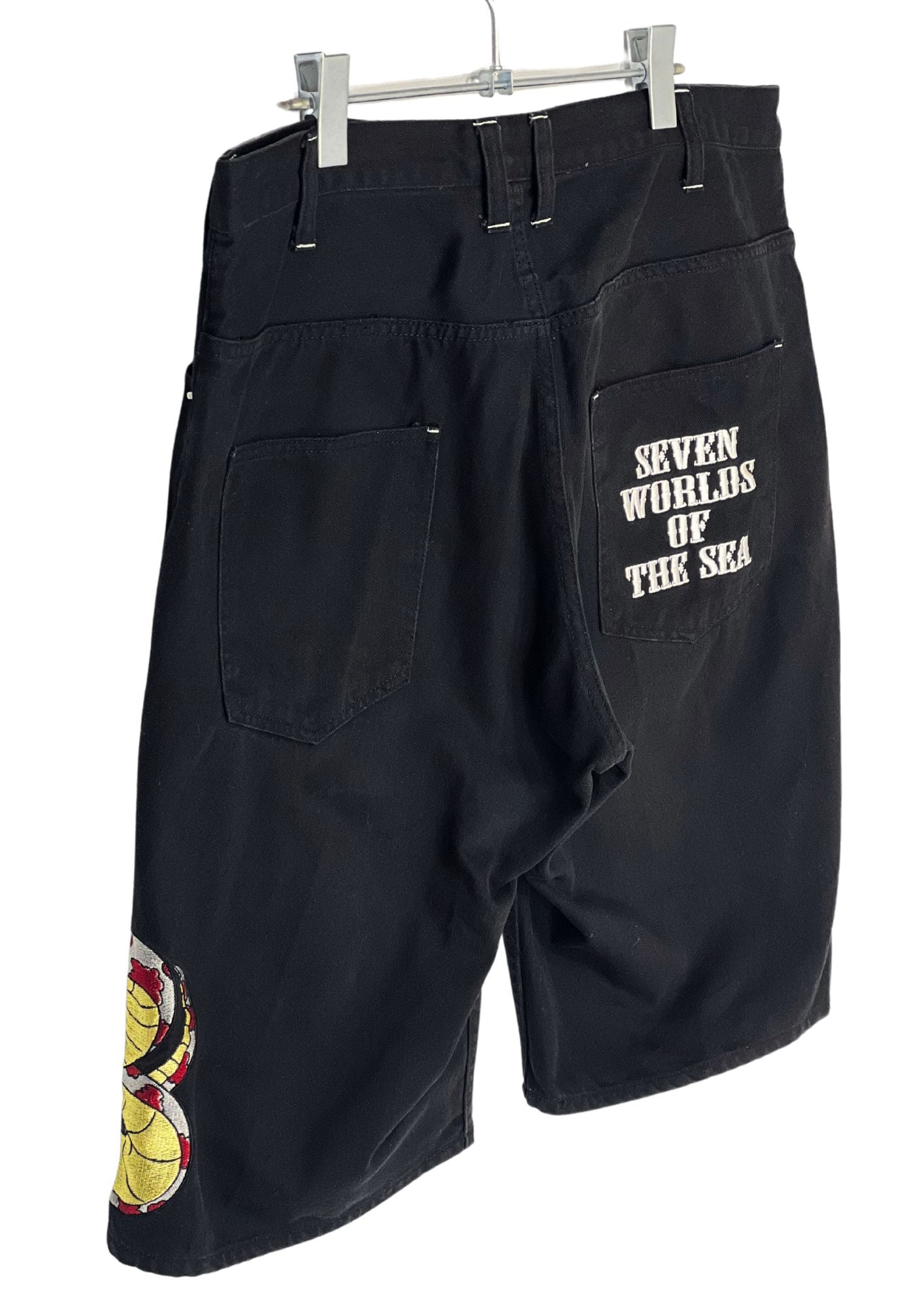 One Piece x Boa Hancock Embroidered Half Jeans
