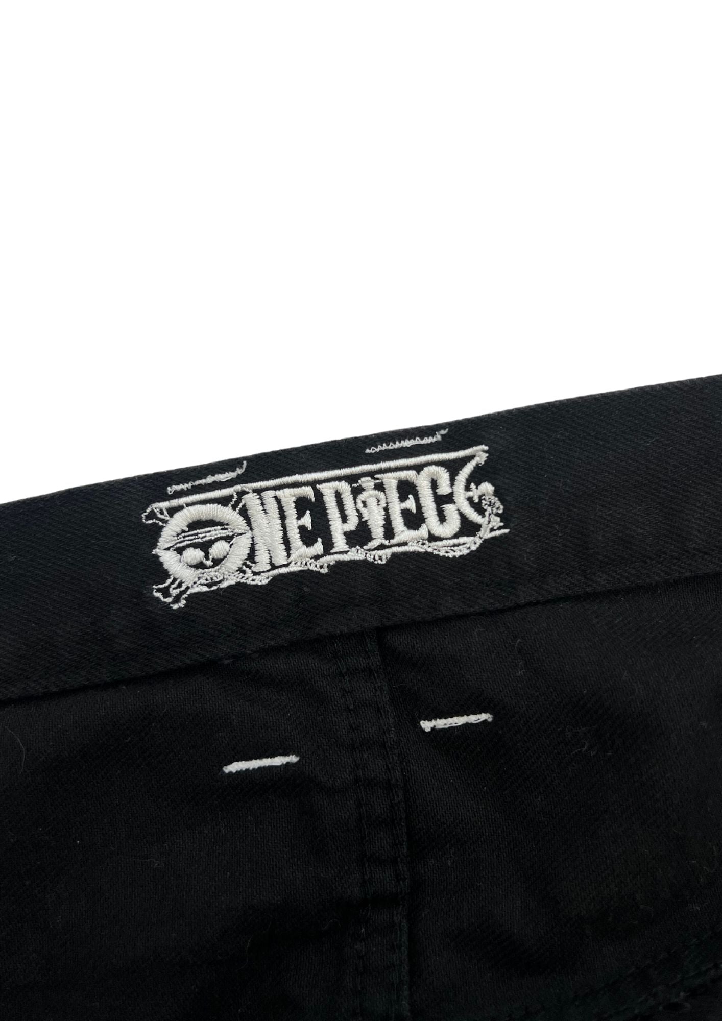 One Piece x Boa Hancock Embroidered Half Jeans
