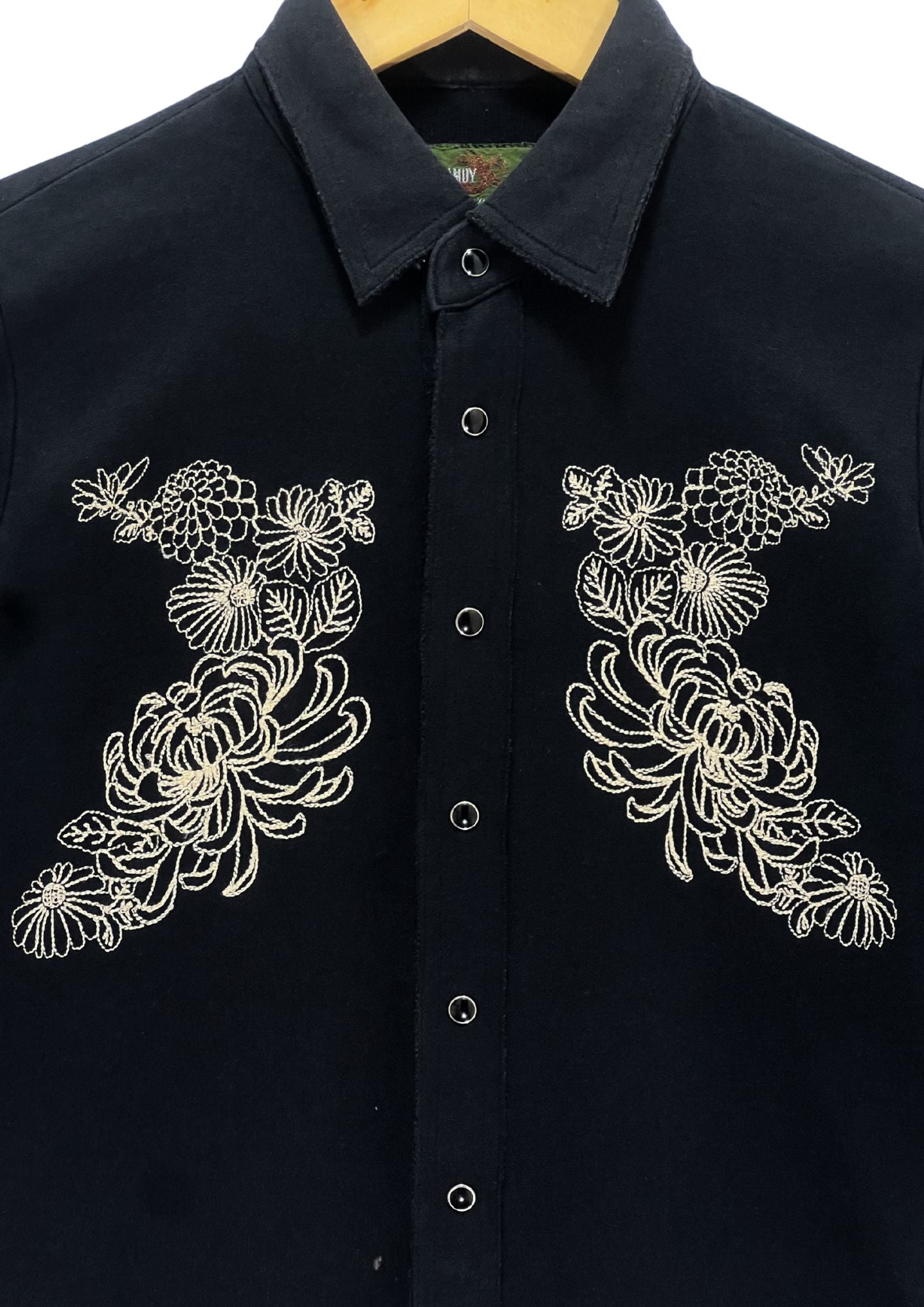 2000s GLAMDY 'Chrysanthemum' Embroidered 3/4 Sleeve Top (Ladies S)