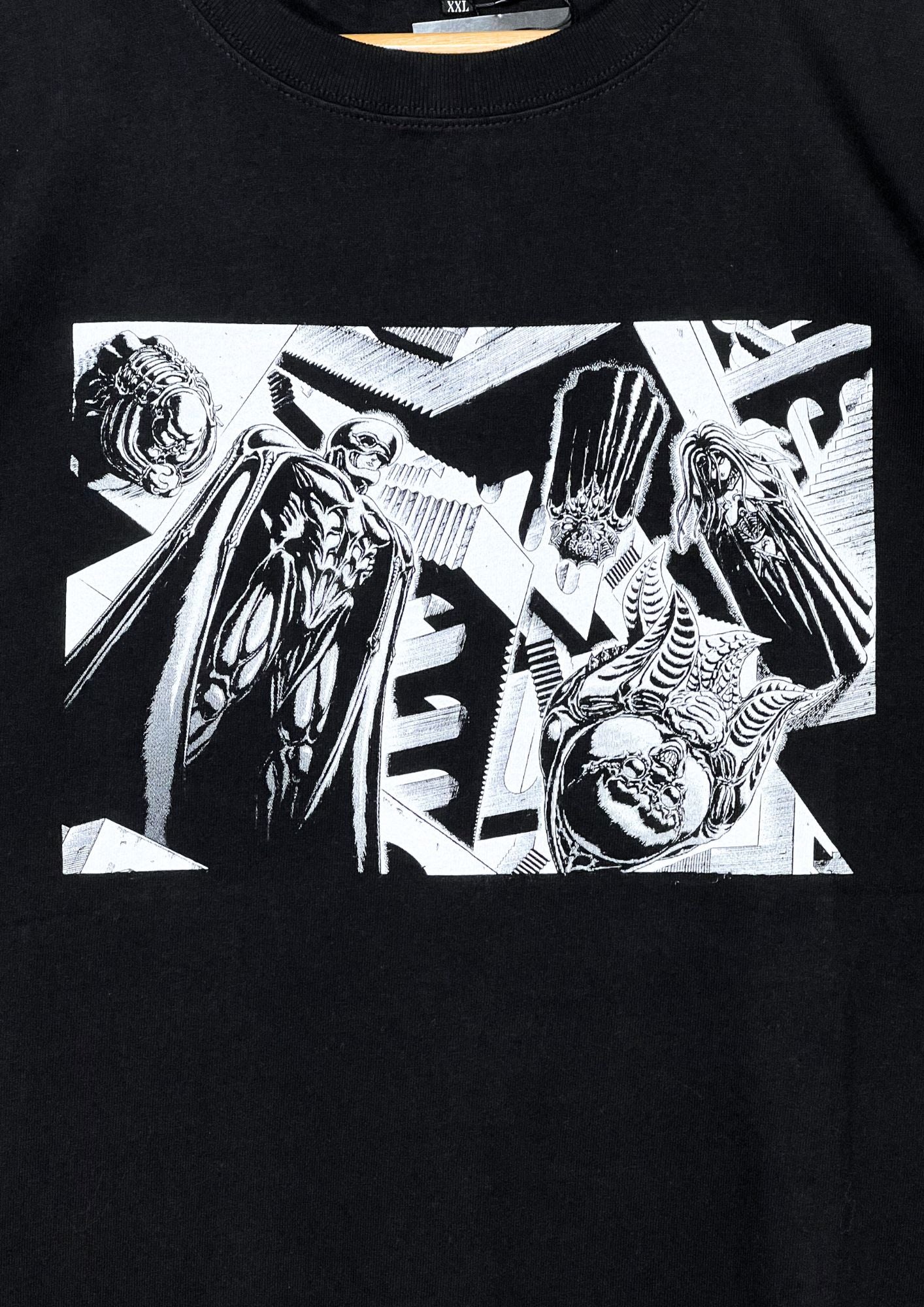 2021 Berserk x Gallery of Hakaba 'God Hand' Berserk Exhibition Limited T-shirt (XXL)