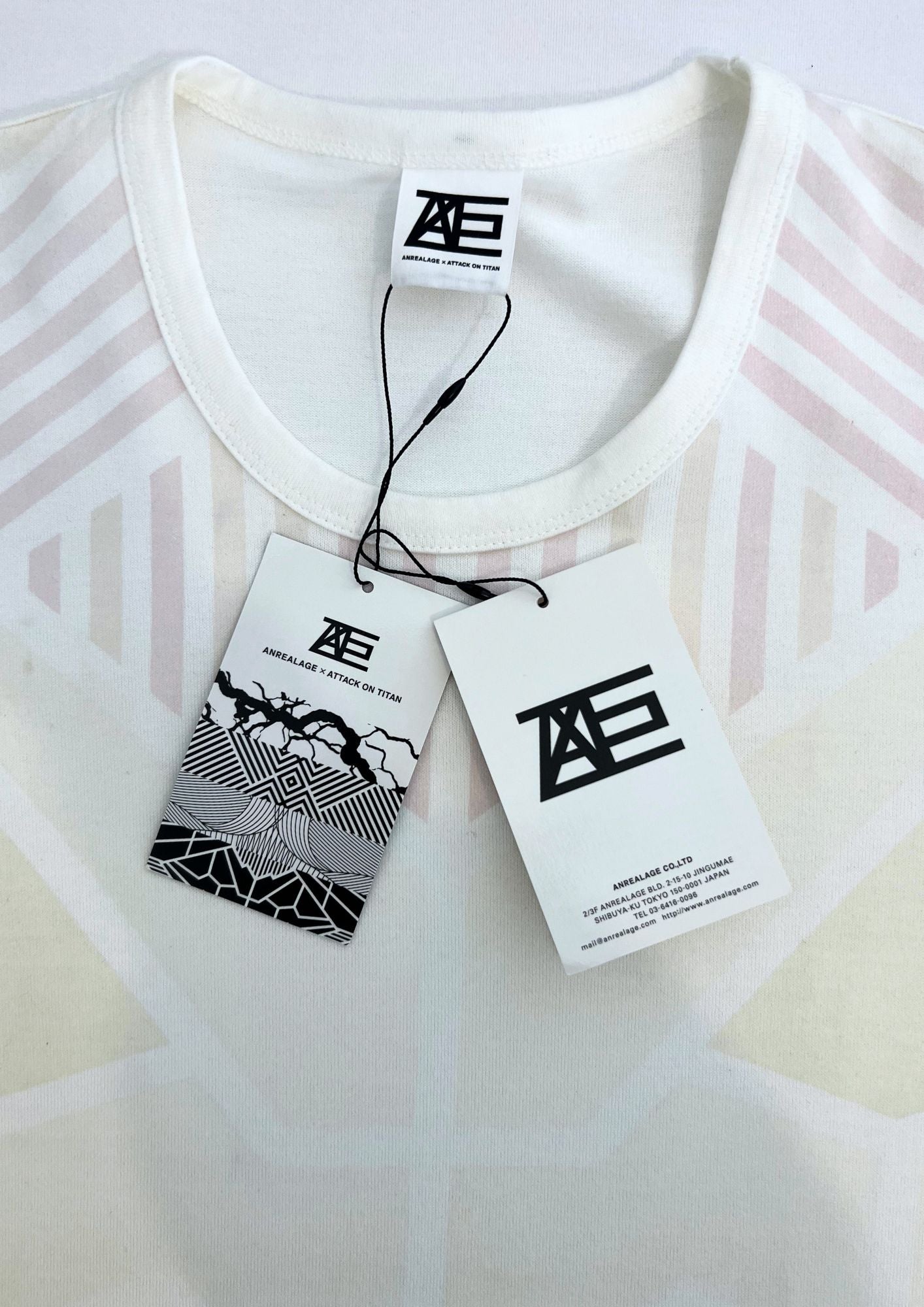 2015 Attack on Titan x ANREALGE Armored Titan 03 UV Print Changing Colour T-shirt