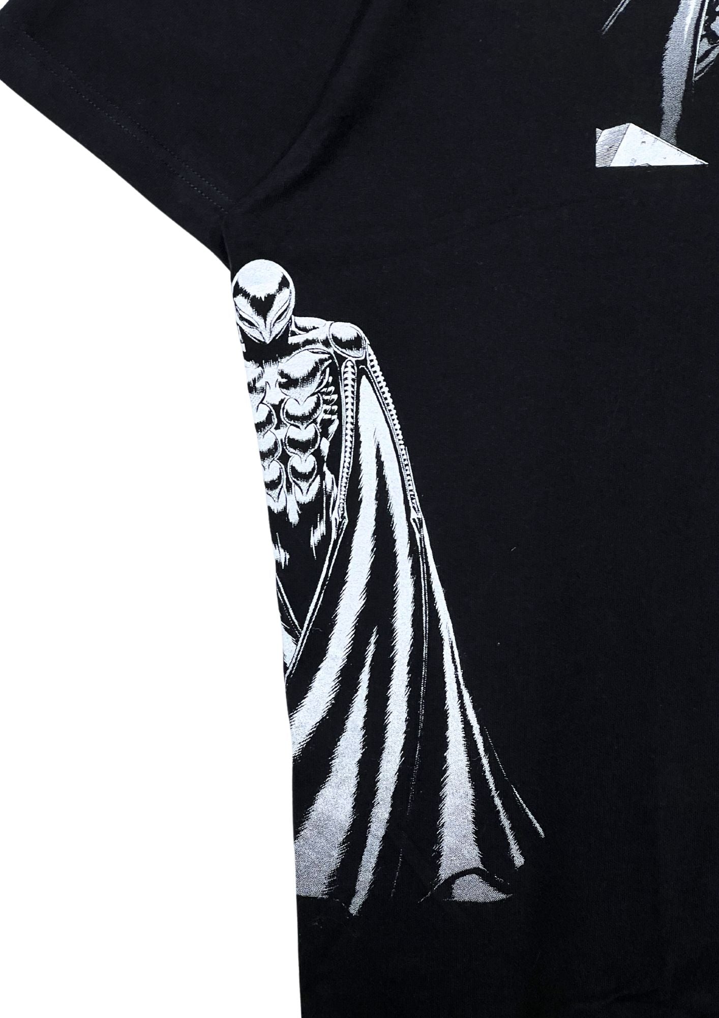 2021 Berserk x Gallery of Hakaba 'God Hand' Berserk Exhibition Limited T-shirt (XXL)