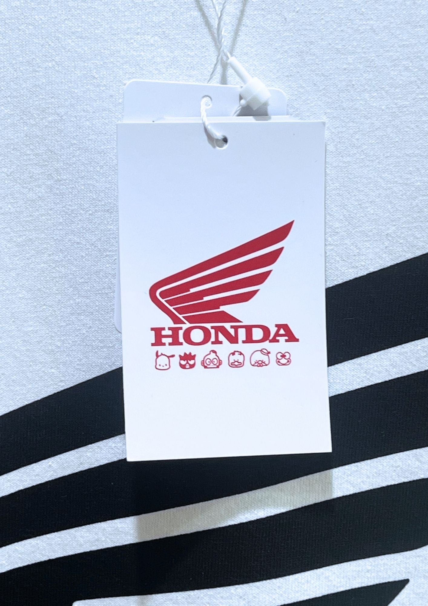 HONDA x Sanrio ‘Super Cub x Hapidanbui’ T-shirt (M)