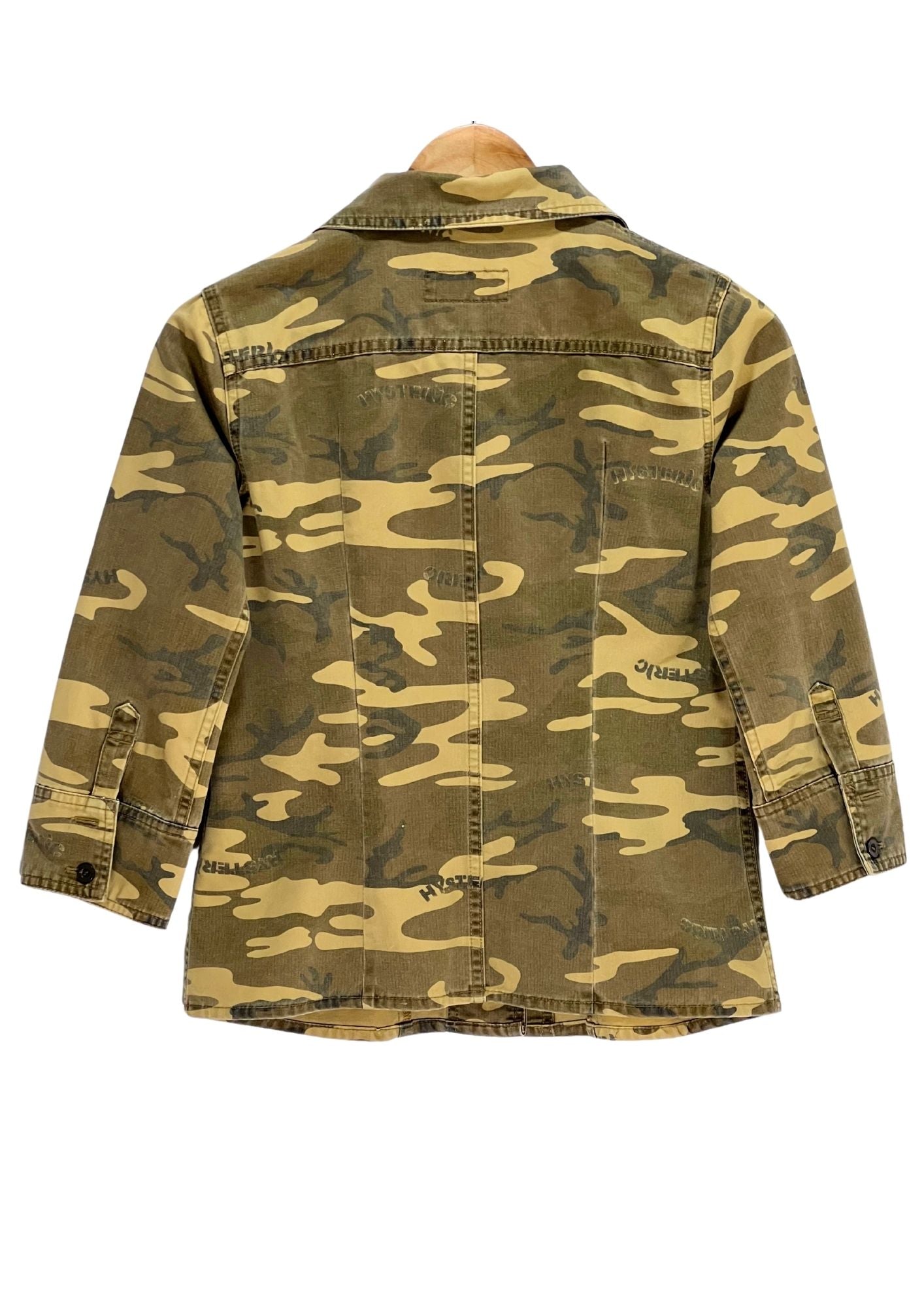 2000s HYSTERICS 'Military Camo' Button Up 3/4 Sleeve Shirt (Ladies S)