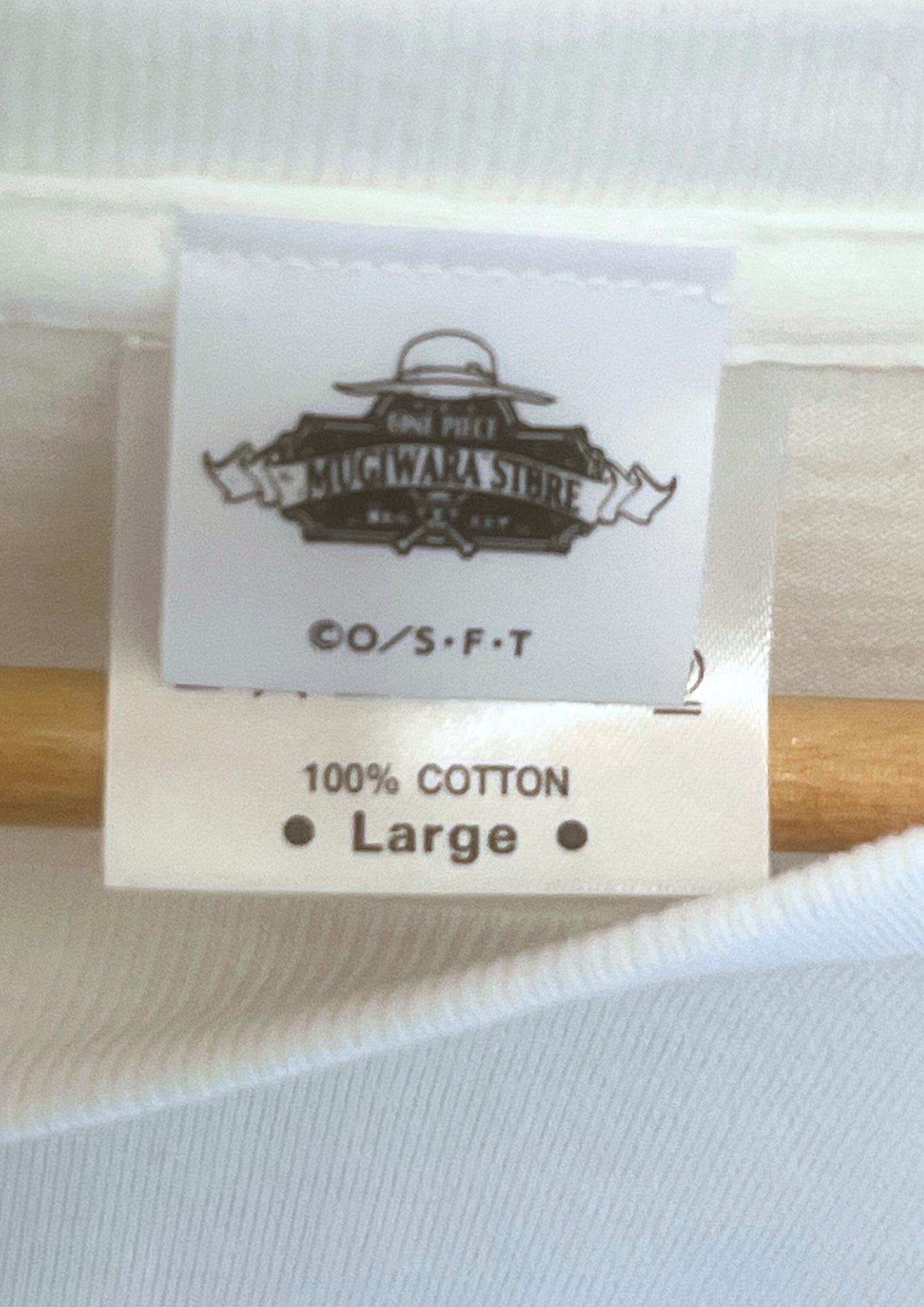 2025 One Piece x Mugiwara Store 25th Anniversary of TV Animation ‘Shanks & Luffy’ T-shirt (M-L)