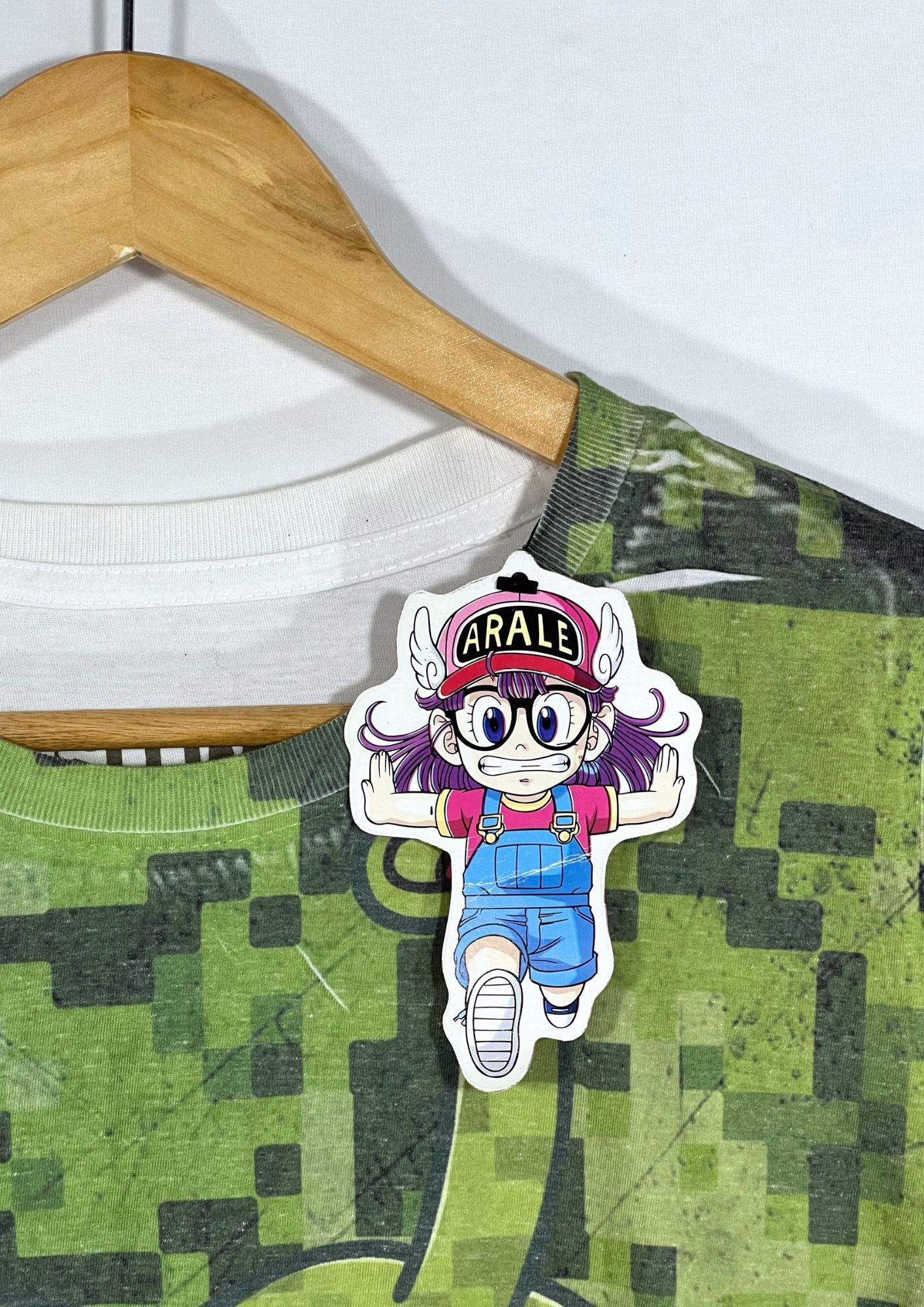 2015 Dr. Slump x 35th Anniversary of Anime 'King Nikochan' T-shirt (XS)