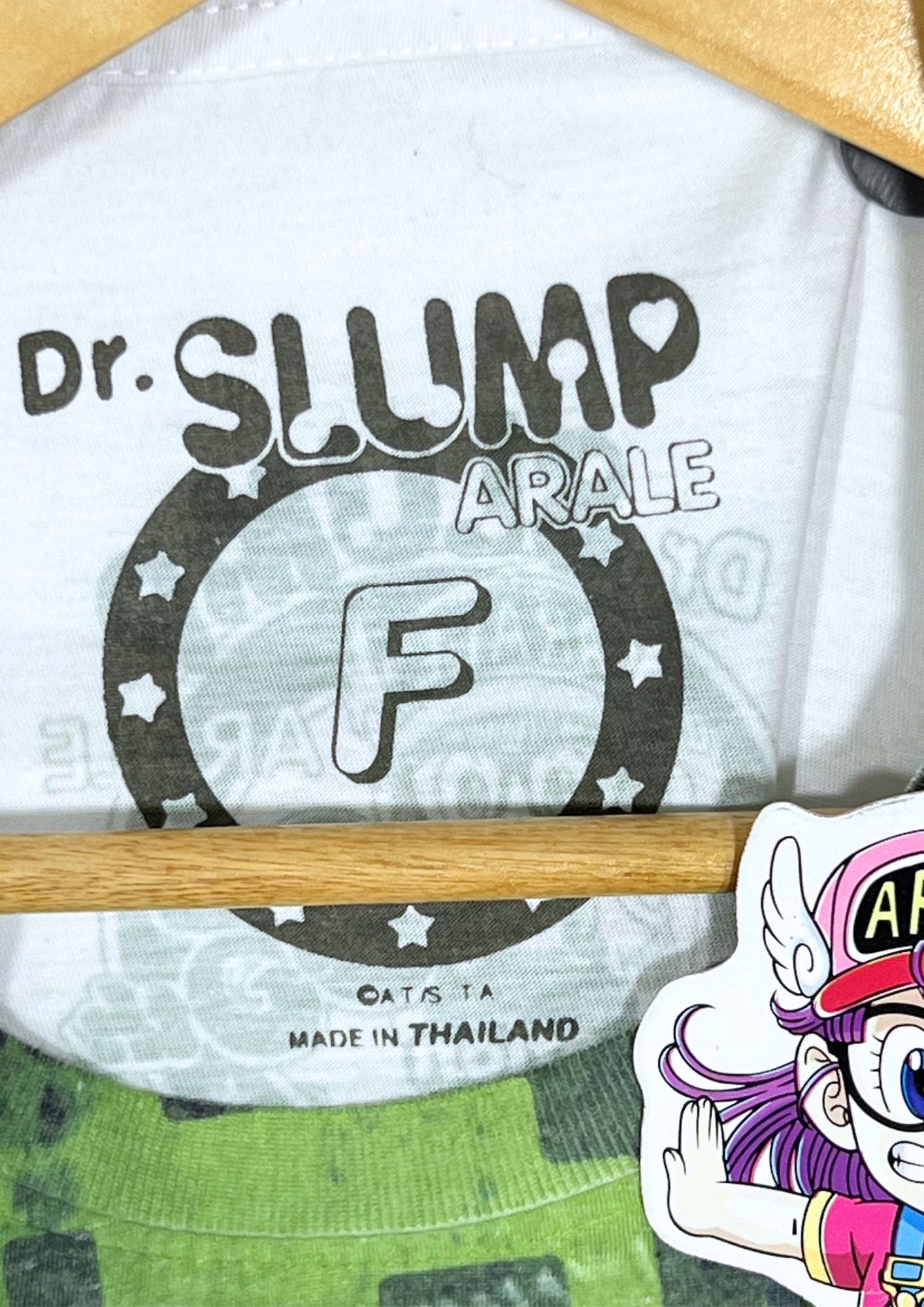 2015 Dr. Slump x 35th Anniversary of Anime 'King Nikochan' T-shirt (XS)