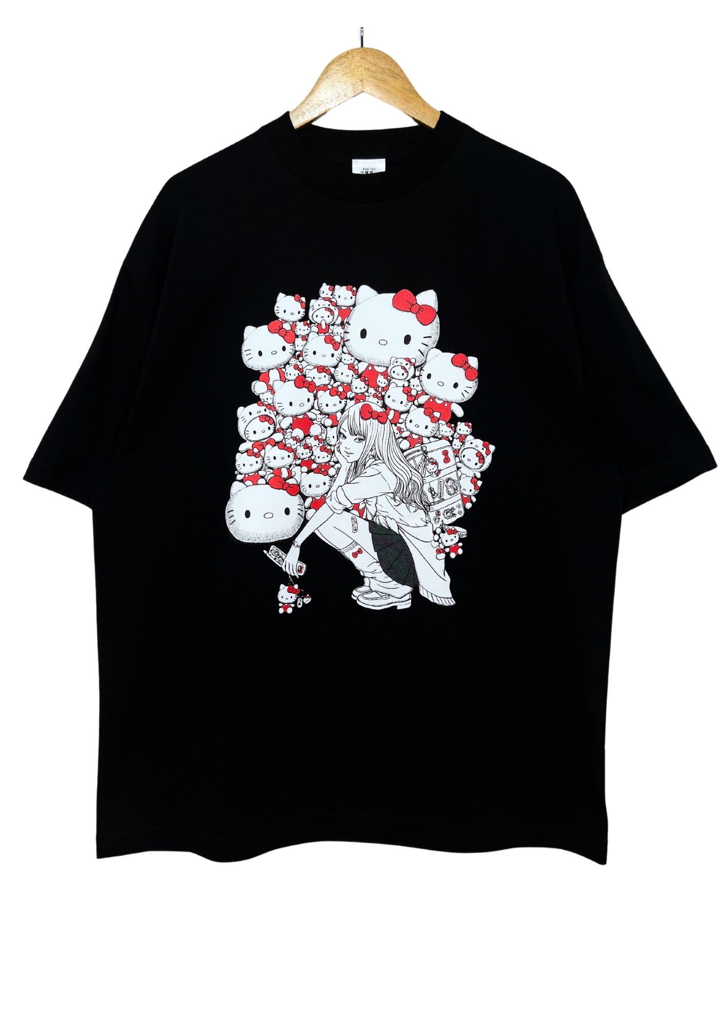 2024 Junji Ito x Hello Kitty Pop-Up Store Limited 'Tomie and Hello Kitty' T-shirt (XL Oversize)