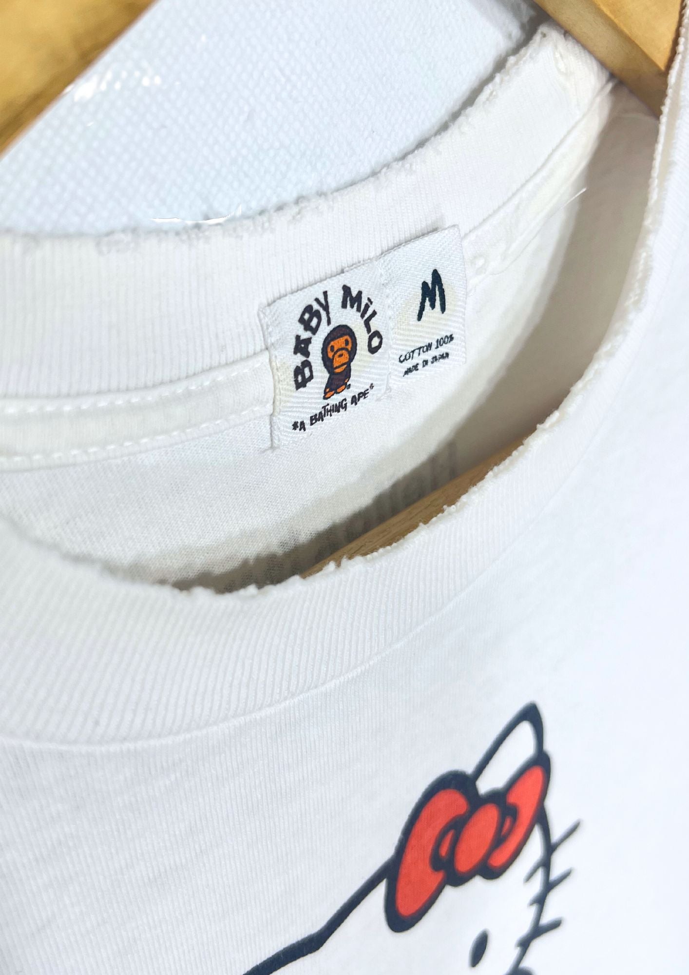 Hello Kitty x A Bathing Ape Baby Milo Vintage T-shirt