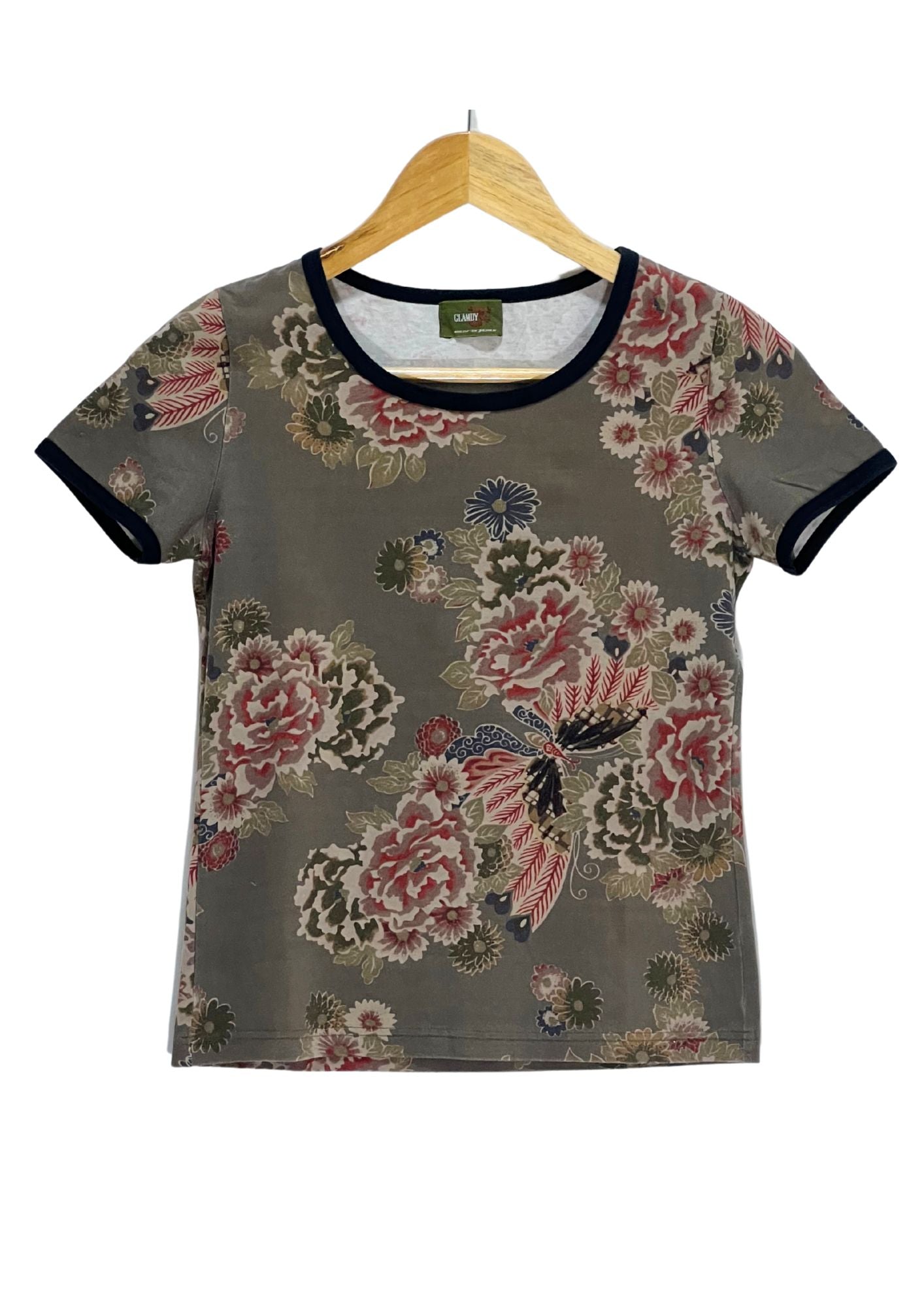 2000s GLAMDY 'Flower & Butterfly' T-shirt (Ladies M-S)