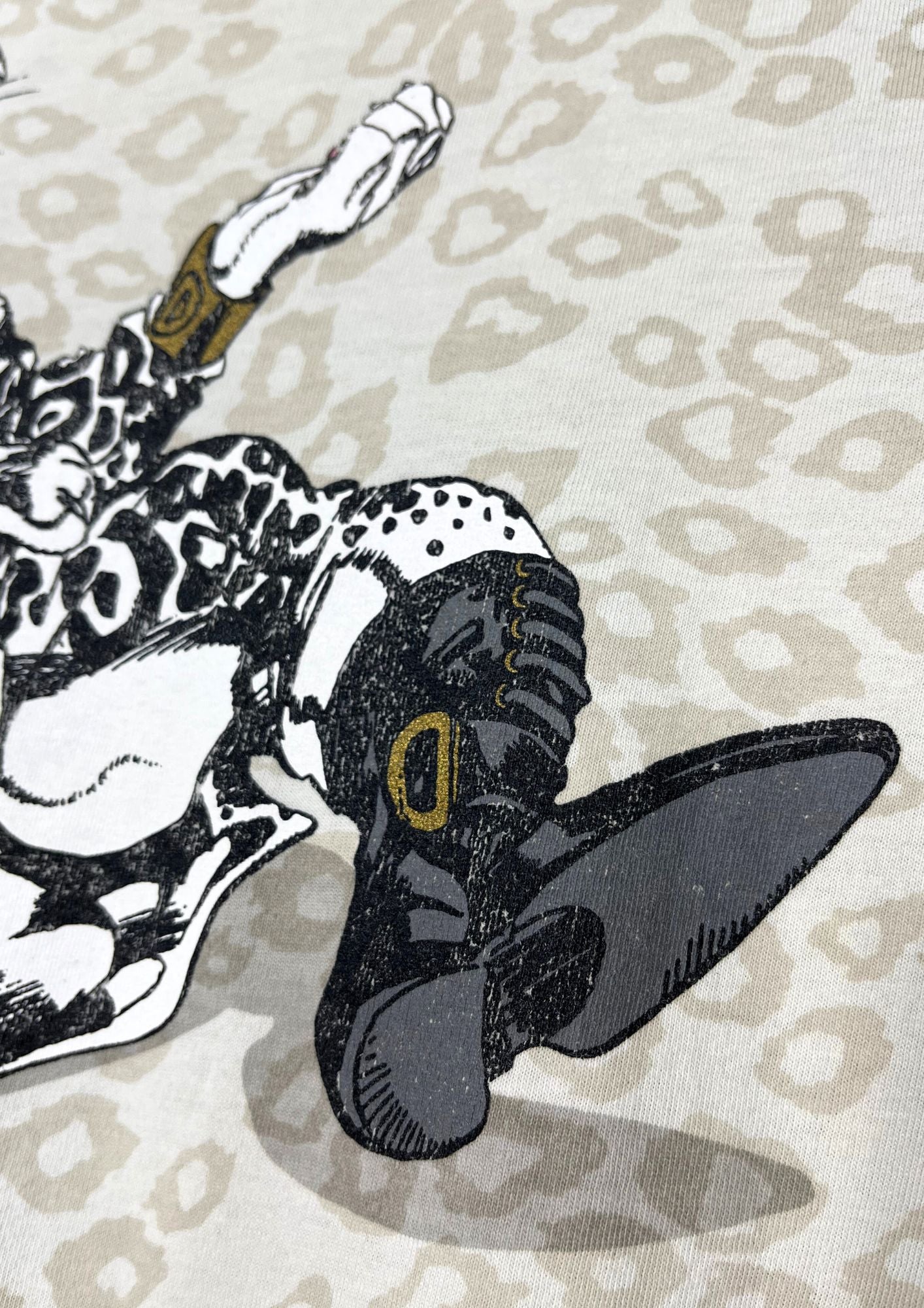 2010 Jojo's Bizarre Adventure x Ultra Violence Dolce Die Hard the Cat T-shirt