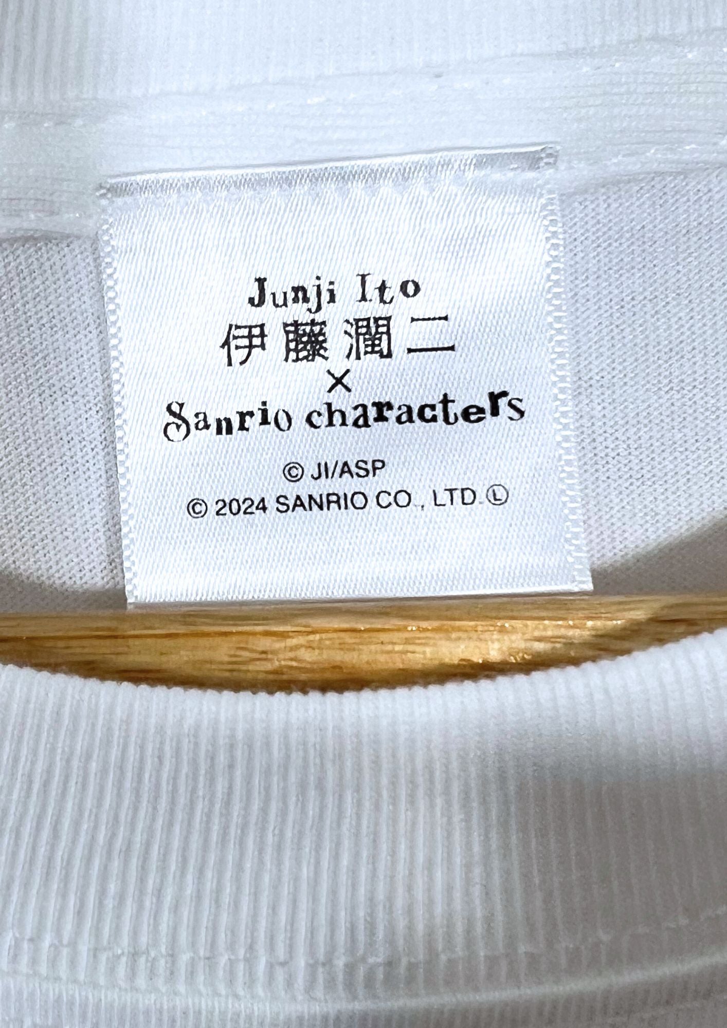 2024 Junji Ito x Hello Kitty Pop-Up Store Limited 'Gal Tomie' T-shirt (XL Oversize)
