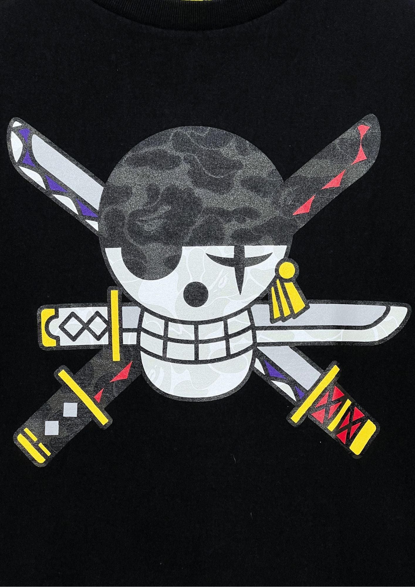 2012 A Bathing Ape x One Piece 'Zoro Pirate Flag Logo Camo' T-shirt (M)