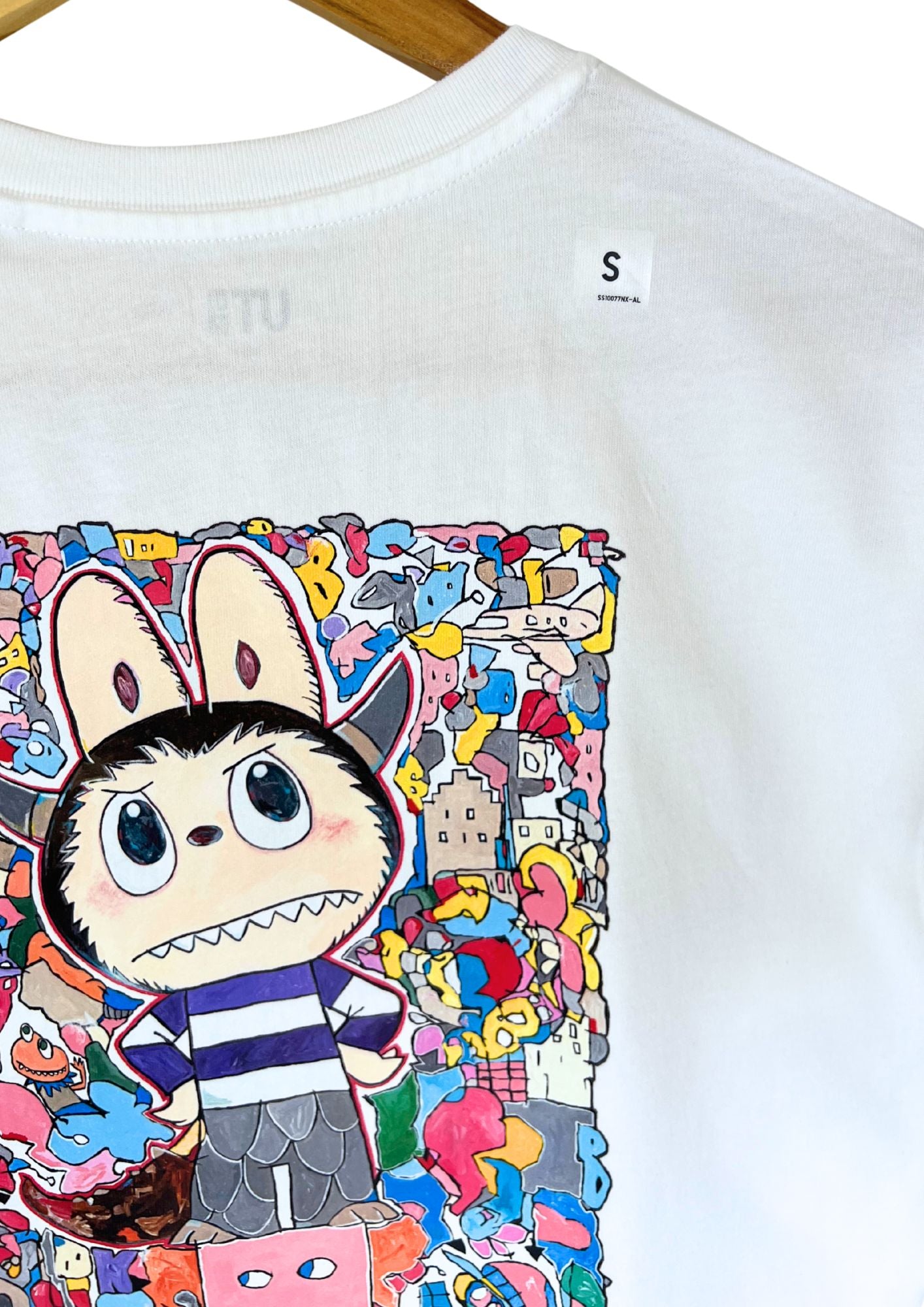 2025 Labubu x UT ‘The Monsterland’ T-shirt (S)