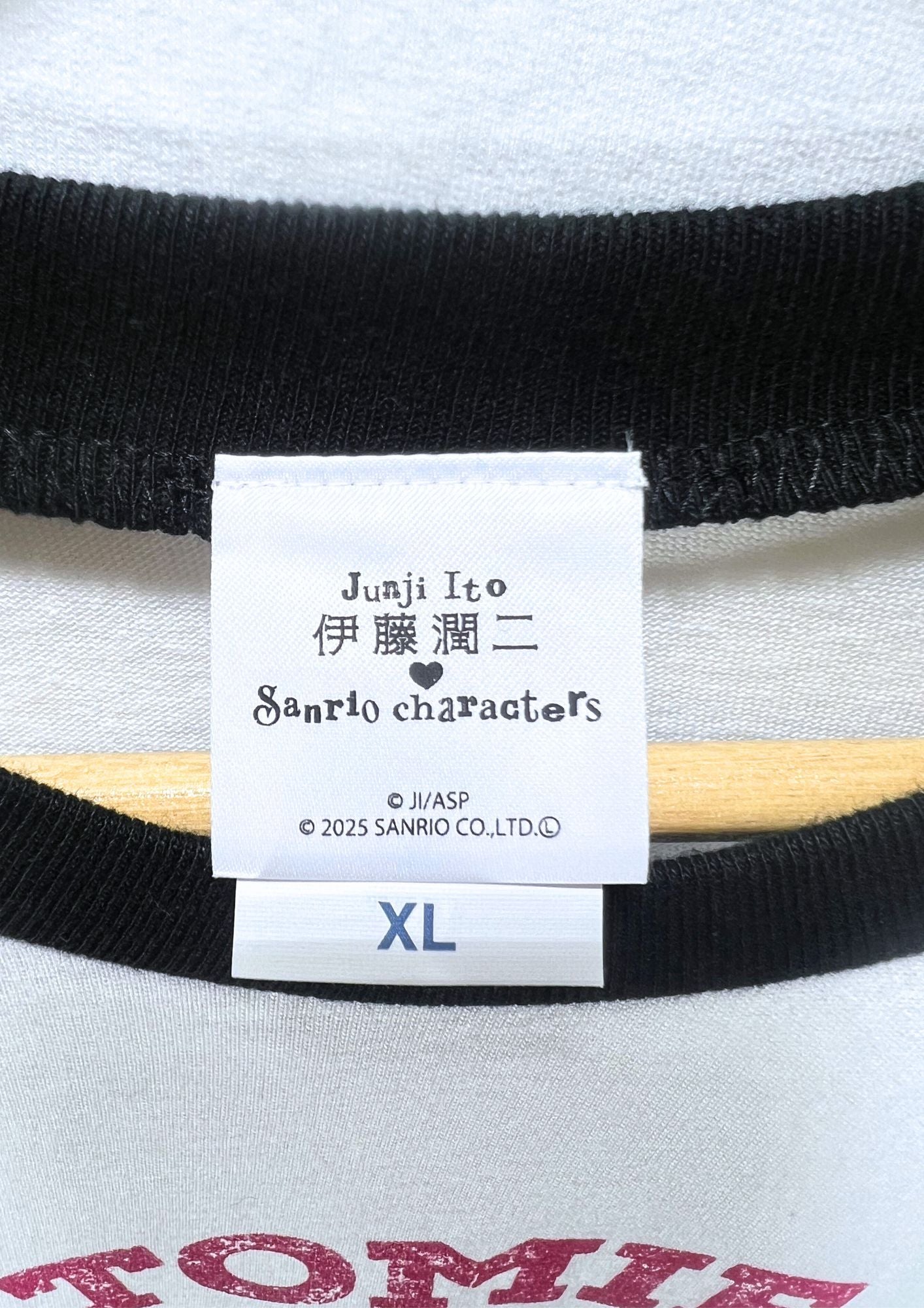 2024 Junji Ito x Sanrio Characters 'Tomie & Hello Kitty' Limited Collaboration Raglan Shirt (XL)I