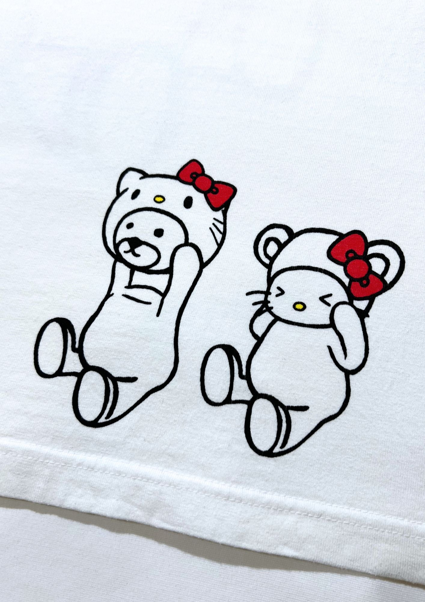 2010 Hello Kitty x graniph 'Kitty Bear' T-shirt (S)