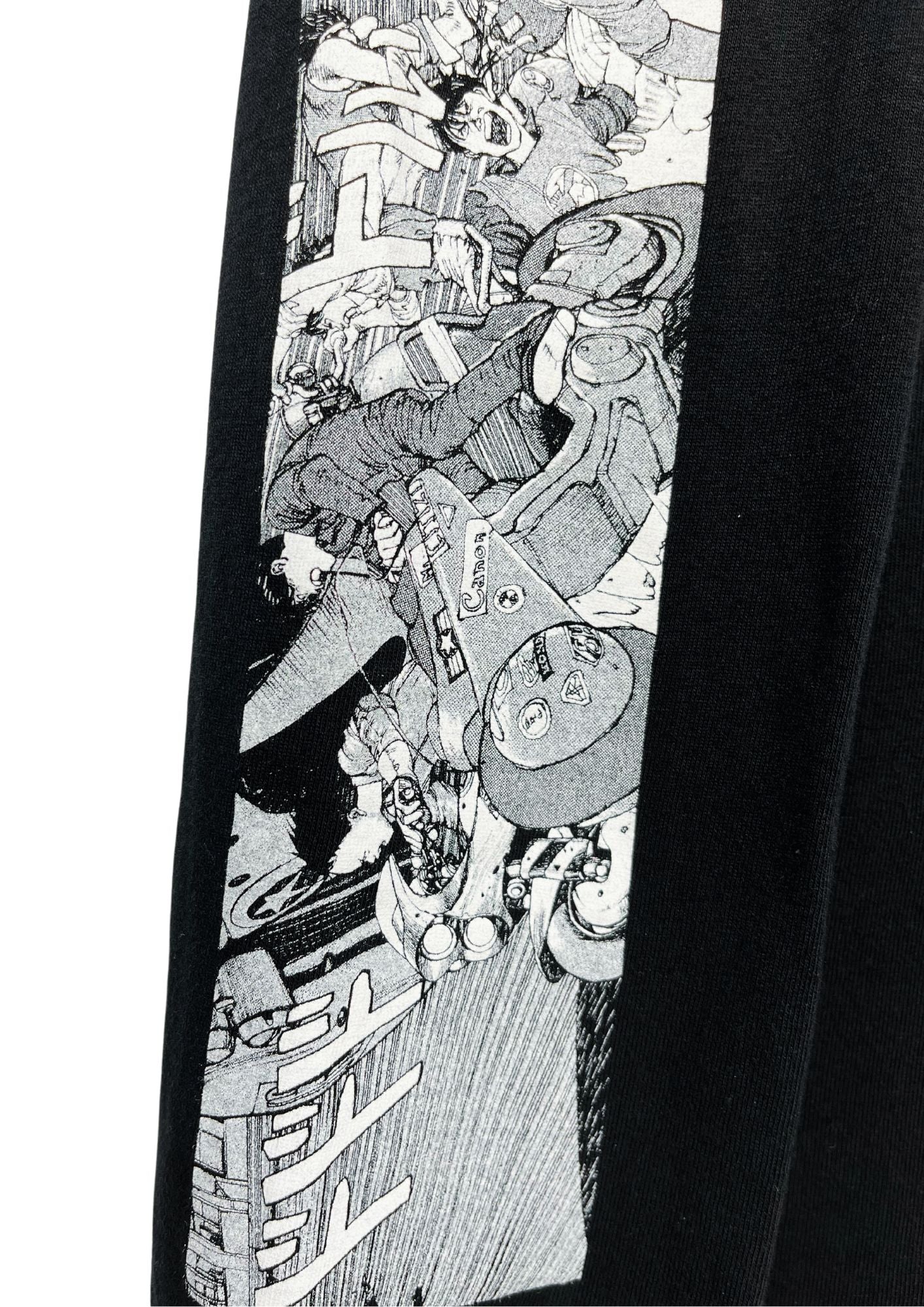 AKIRA x ART OF WALL Exhibition Limited Long Sleeve Shirt