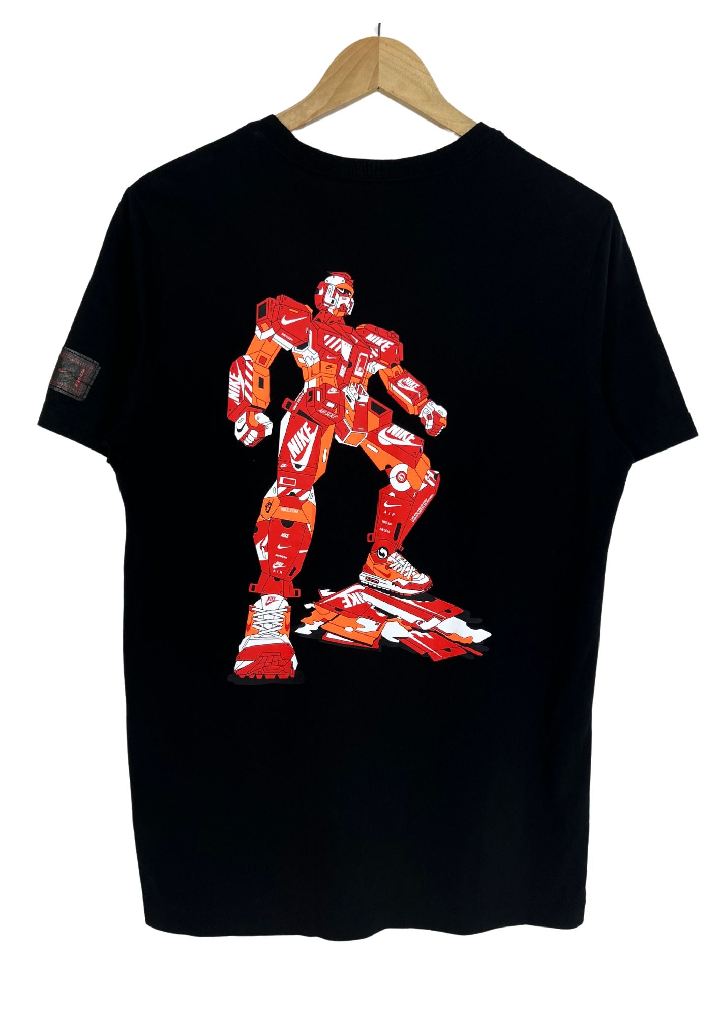 2021 Mobile Suit Gundam x Nike Air Max 'Sneaker Gundam' T-shirt (M-S)