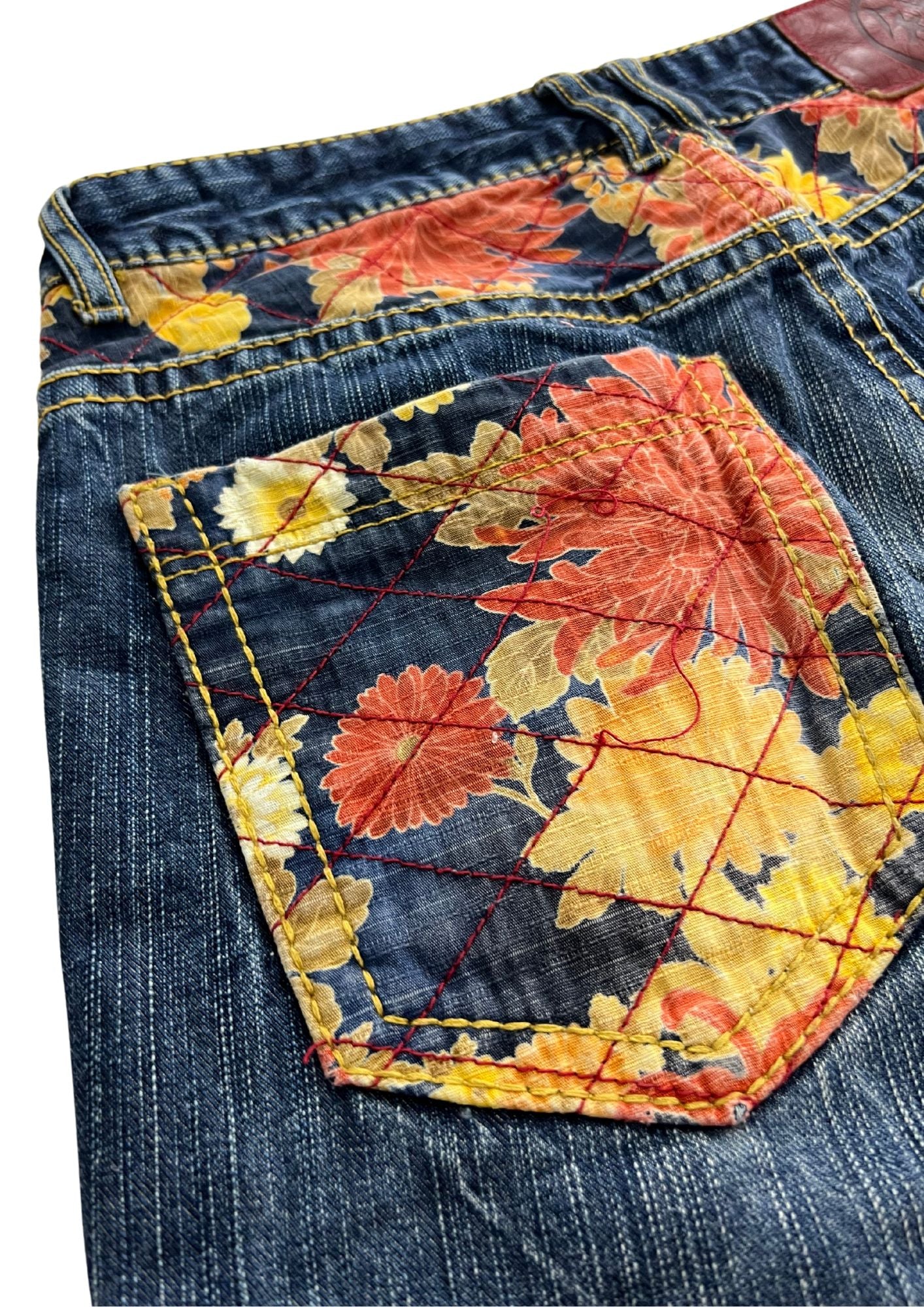 2010s Nishiki Japanese Embroidered Kimono Flower Denim Shorts