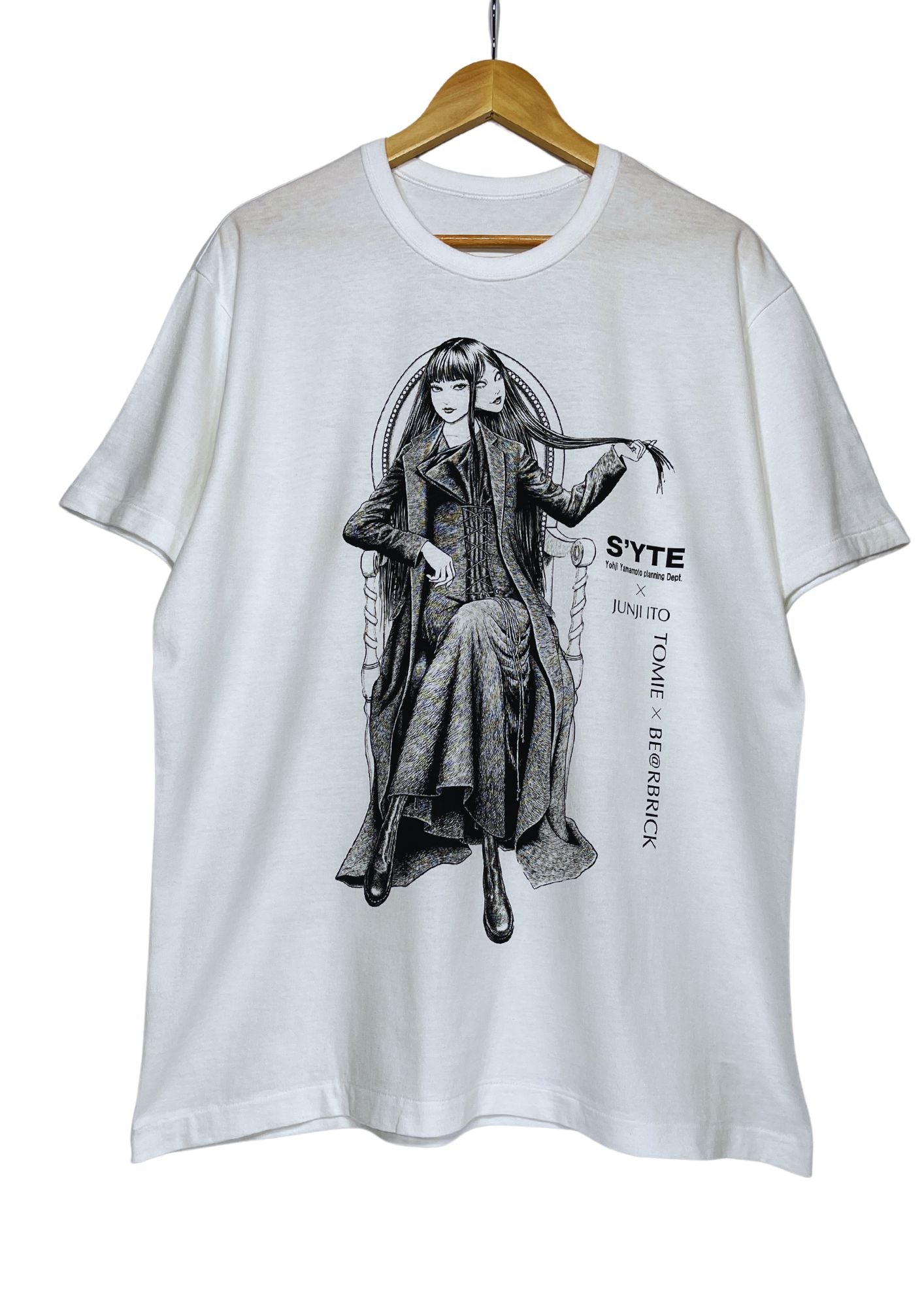 Junji Ito x S'YTE Yohji Yamamoto x Be@rbrick Tomie T-shirt