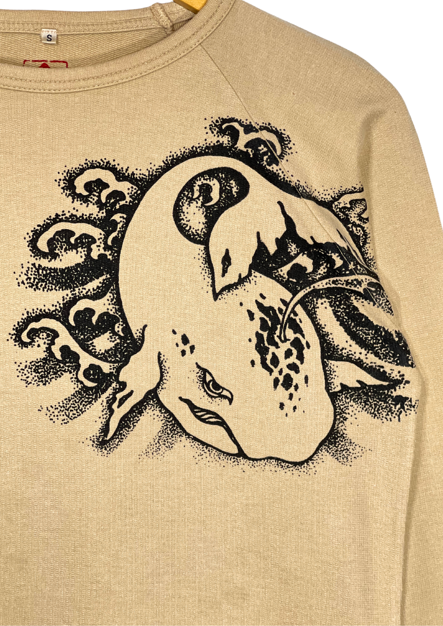 CHIKIRIYA 'Wave Whale' L/S Light Sweater Raglan Shirts