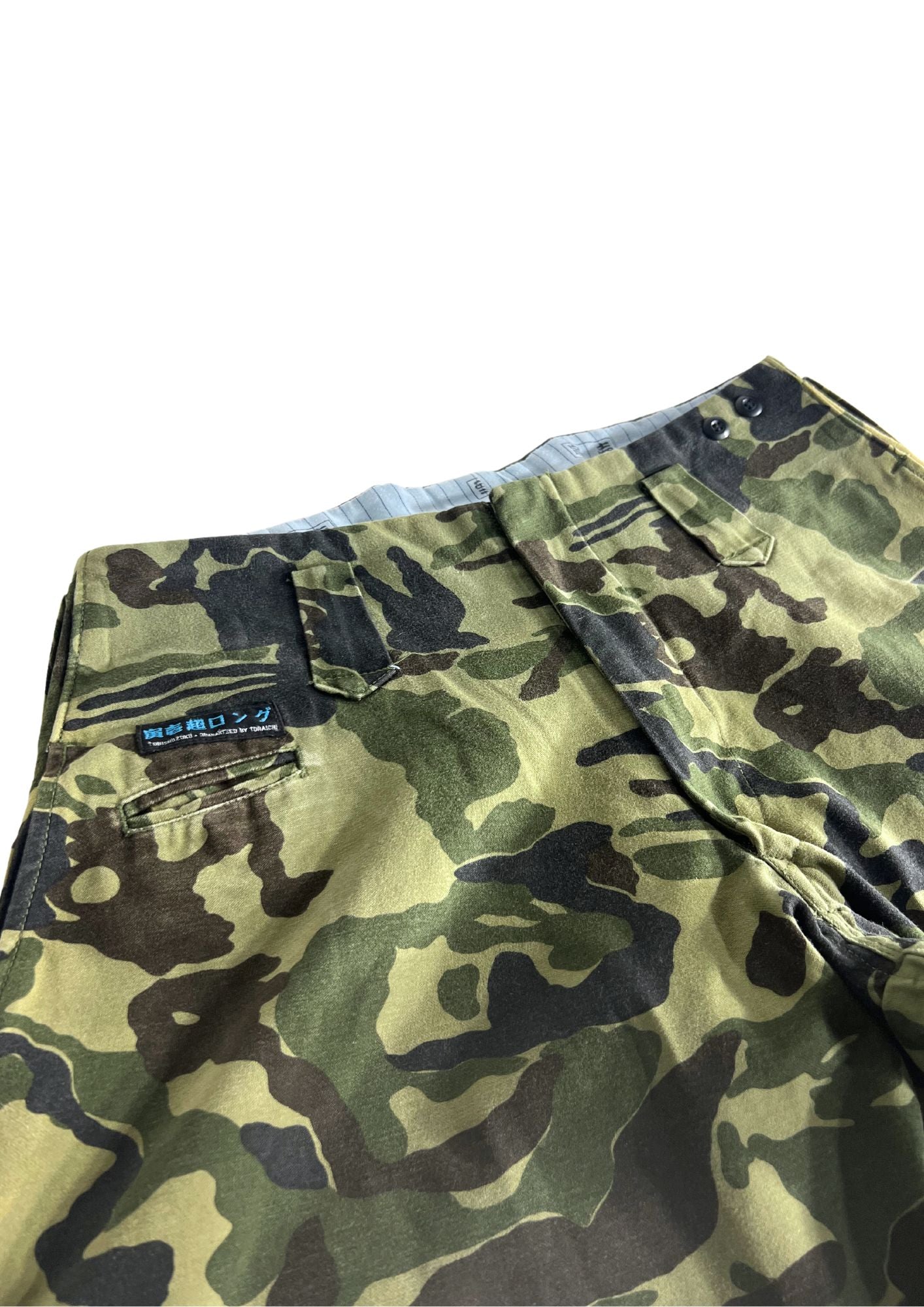 2010s TORAICHI Japanese Tobishozoku Camo Baggy Pants (32")