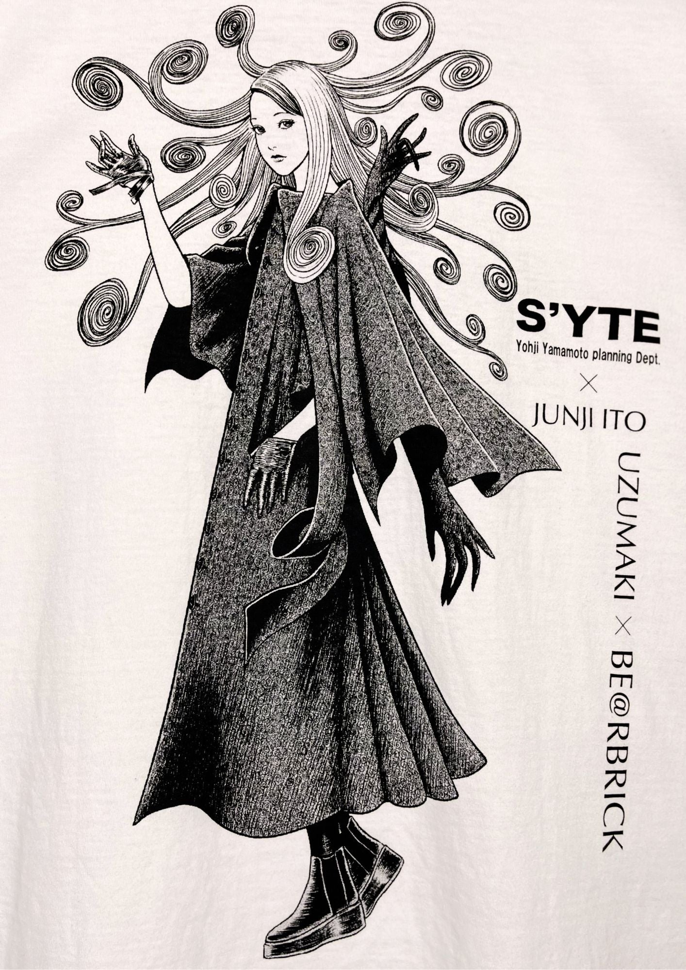Junji Ito x S'YTE Yohji Yamamoto x BE@RBRICK Uzumaki T-shirt