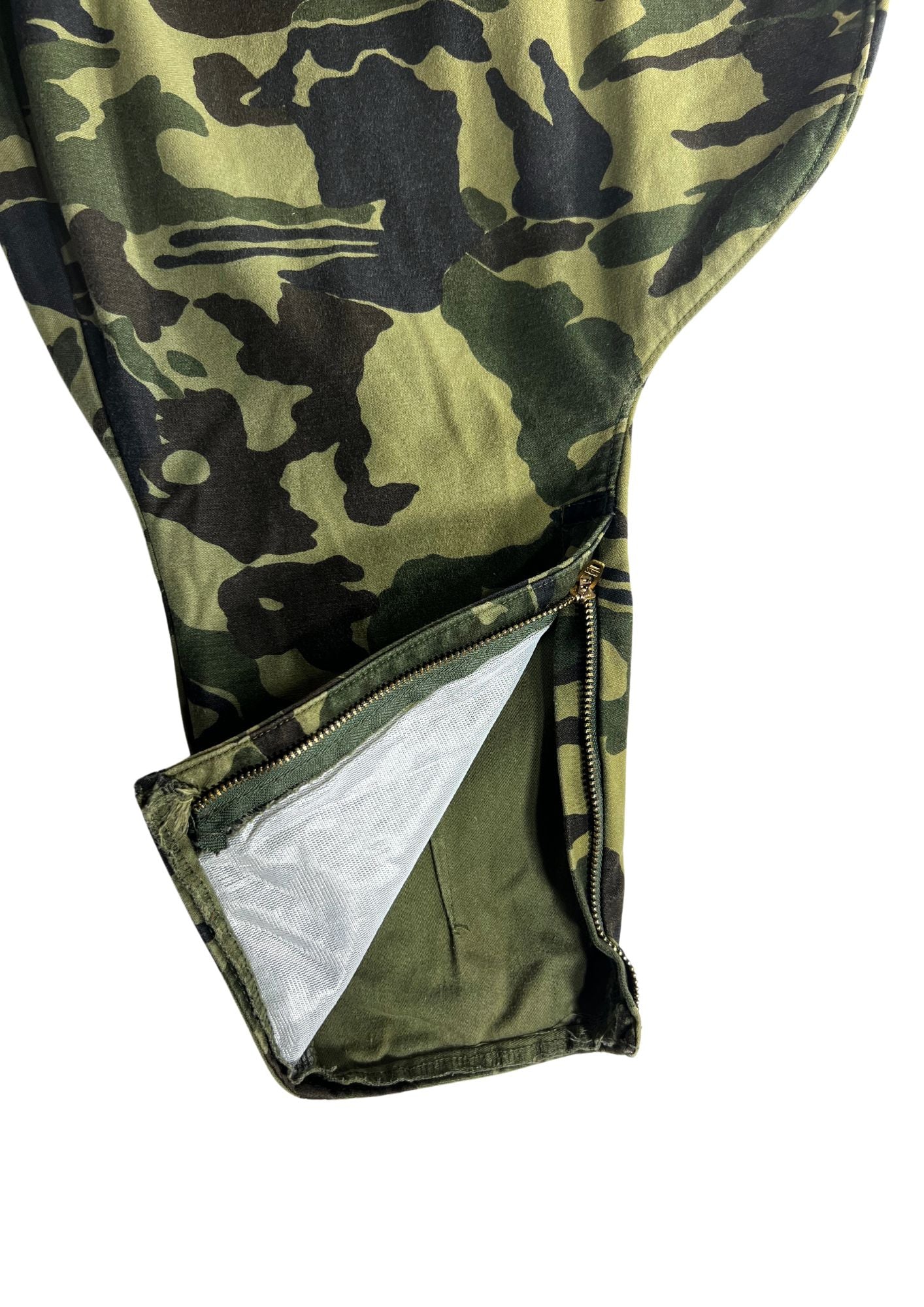 2010s TORAICHI Japanese Tobishozoku Camo Baggy Pants (32")