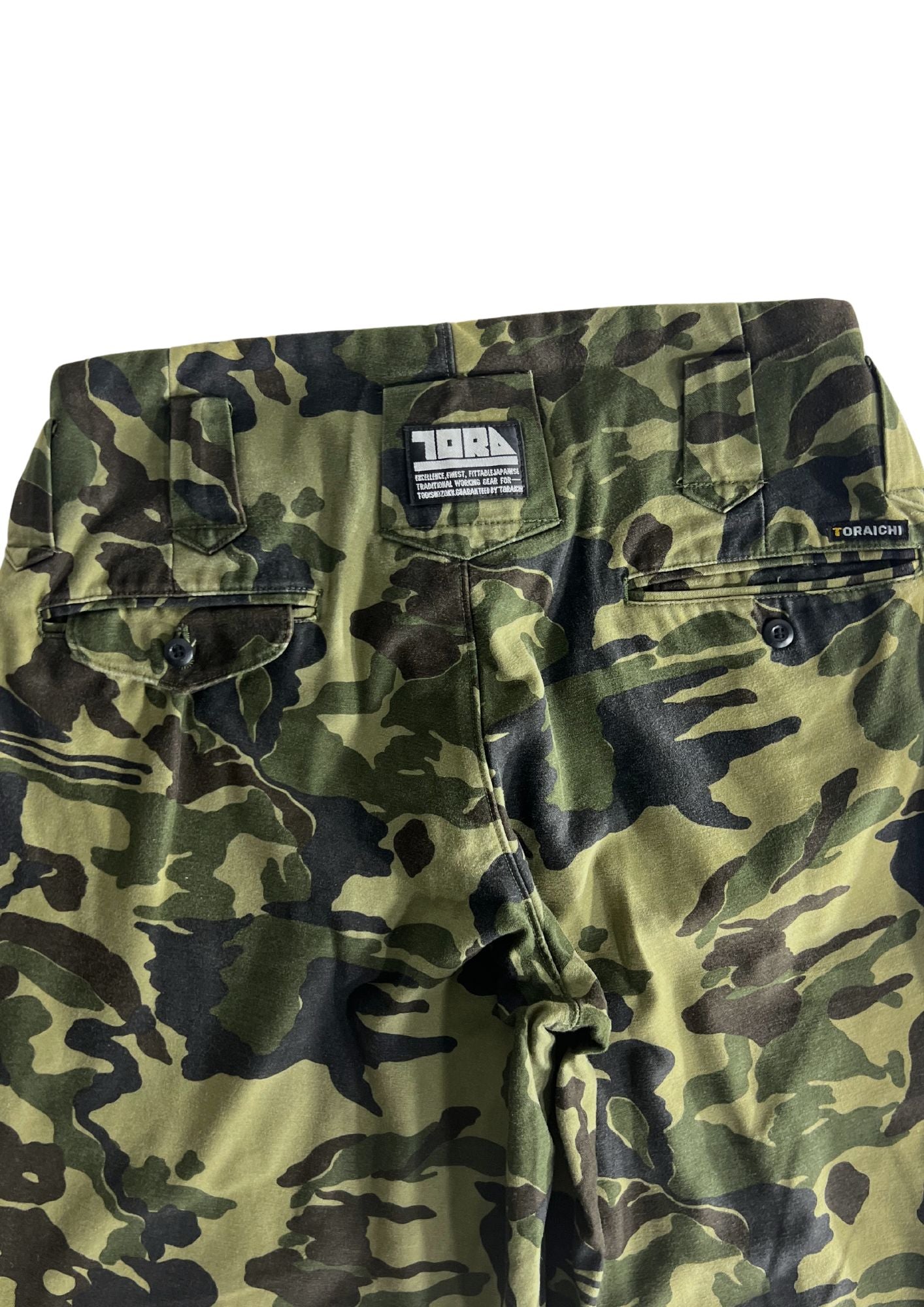 2010s TORAICHI Japanese Tobishozoku Camo Baggy Pants (32")