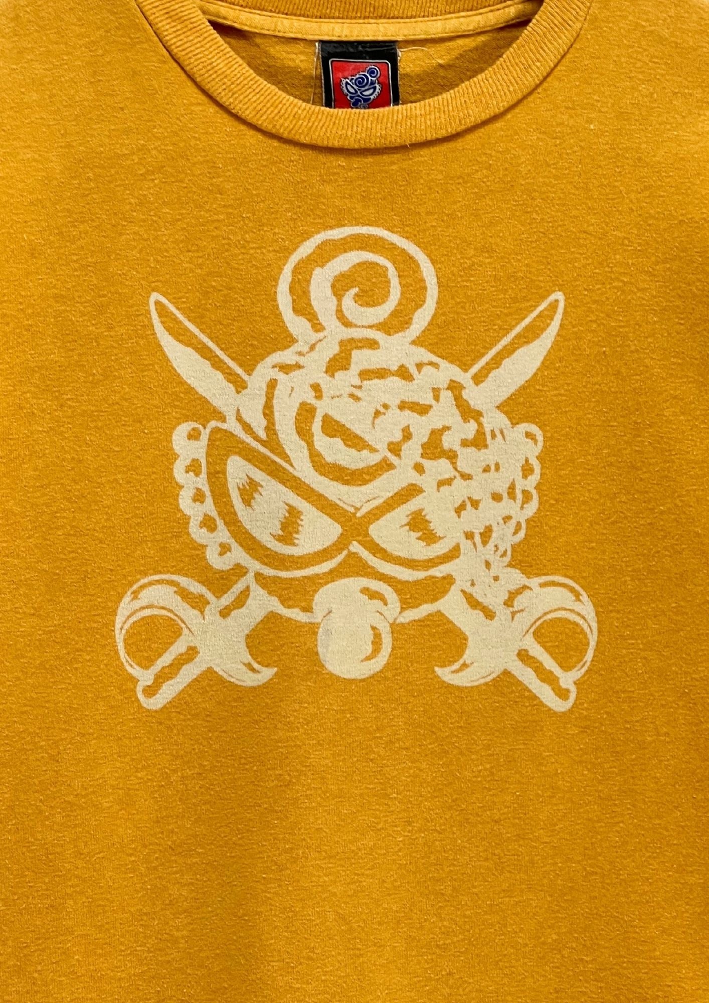 2000 Y2K HYSTERIC MINI by HYSTERIC GLAMOUR 'Pirate Baby Thrasher Logo' Baby Tee (Ladies M)